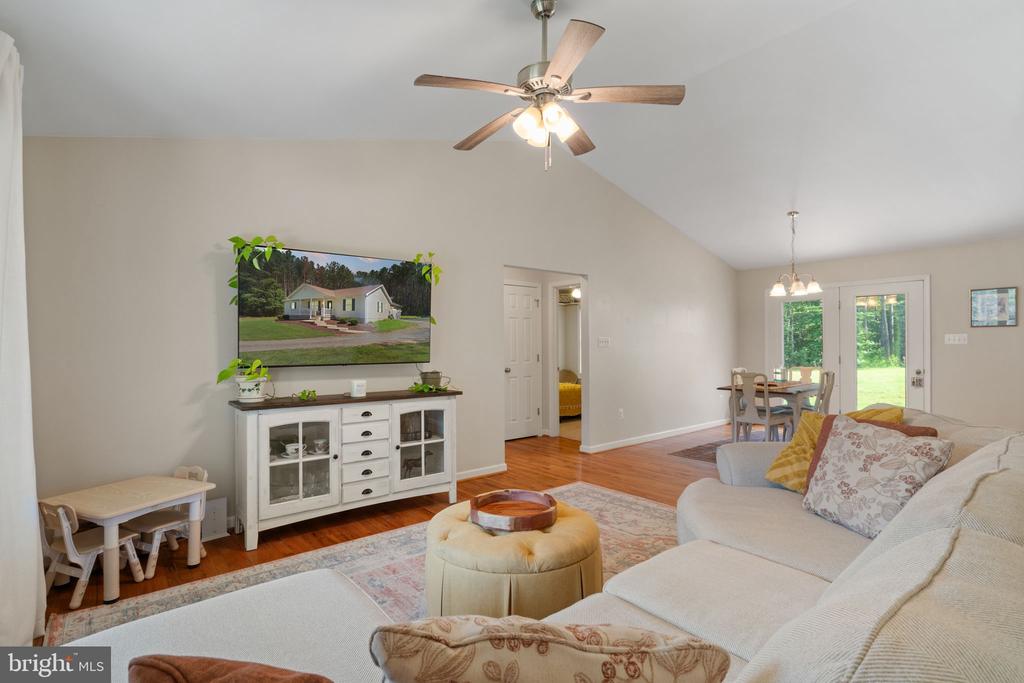 4550 ANNS LN, BEALETON, Virginia, 3 Bedrooms Bedrooms, ,2 BathroomsBathrooms,Residential,4550 ANNS LN,VAFQ2017224 MLS # VAFQ2017224