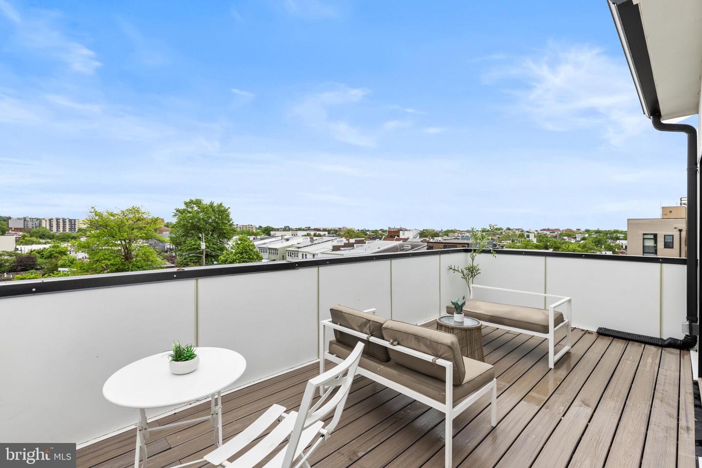 3923 14TH ST NW #PH7, WASHINGTON, District Of Columbia 20011, 2 Bedrooms Bedrooms, ,2 BathroomsBathrooms,Residential,For sale,3923 14TH ST NW #PH7,DCDC2207652 MLS # DCDC2207652