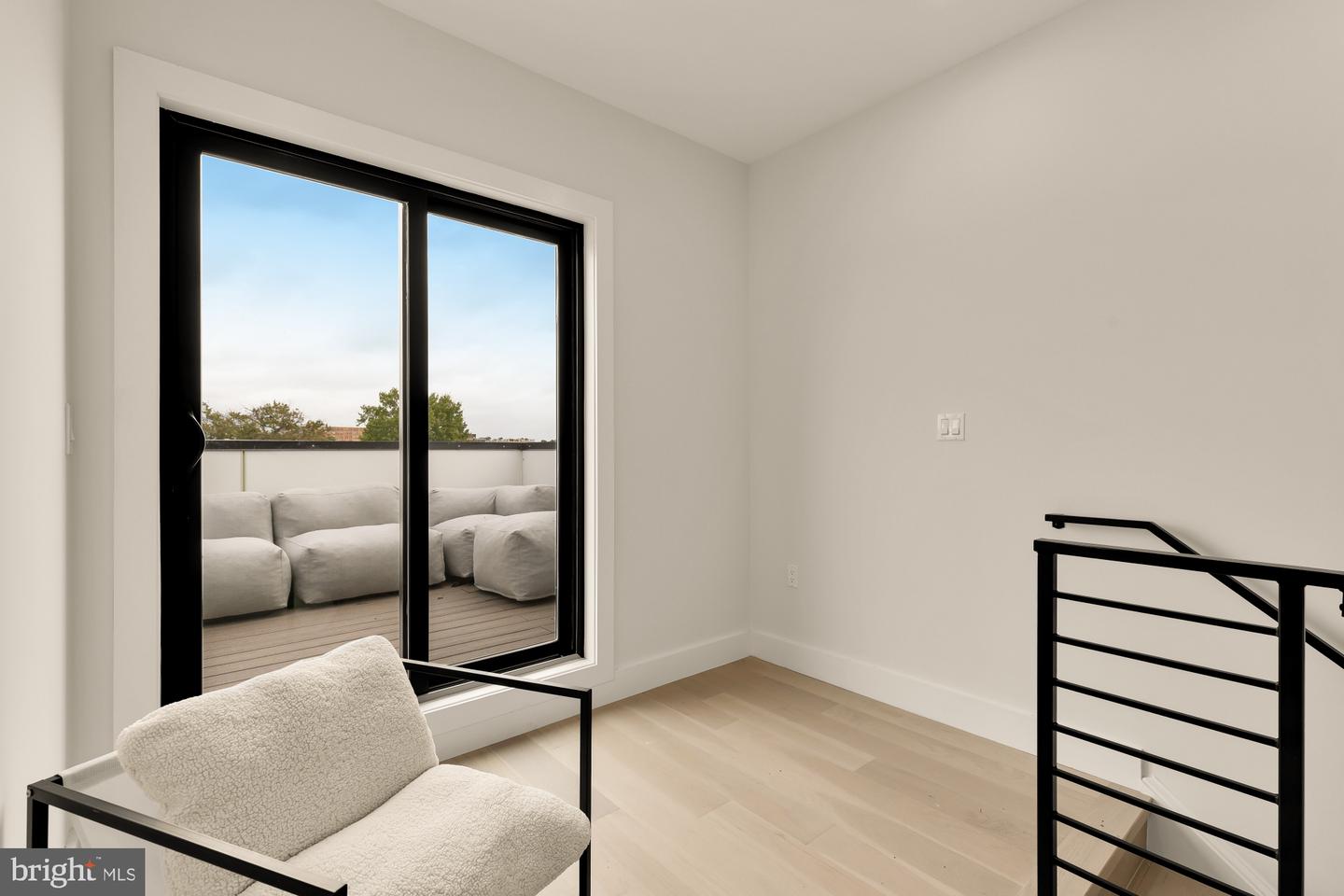 3923 14TH ST NW #PH7, WASHINGTON, District Of Columbia 20011, 2 Bedrooms Bedrooms, ,2 BathroomsBathrooms,Residential,For sale,3923 14TH ST NW #PH7,DCDC2207652 MLS # DCDC2207652 3923 14TH ST NW #PH7, WASHINGTON, District Of Columbia 20011, 2 Bedrooms Bedrooms, ,2 BathroomsBathrooms,Residential,For sale,3923 14TH ST NW #PH7,DCDC2207652 MLS # DCDC2207652