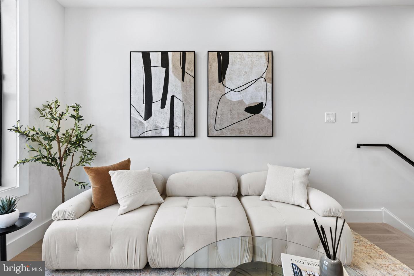 3923 14TH ST NW #PH7, WASHINGTON, District Of Columbia 20011, 2 Bedrooms Bedrooms, ,2 BathroomsBathrooms,Residential,For sale,3923 14TH ST NW #PH7,DCDC2207652 MLS # DCDC2207652