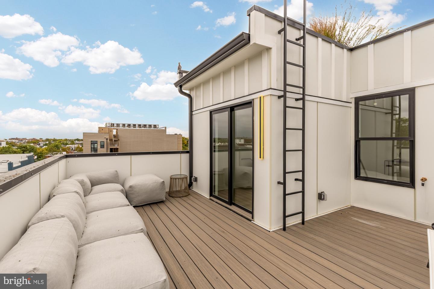 3923 14TH ST NW #PH7, WASHINGTON, District Of Columbia 20011, 2 Bedrooms Bedrooms, ,2 BathroomsBathrooms,Residential,For sale,3923 14TH ST NW #PH7,DCDC2207652 MLS # DCDC2207652 3923 14TH ST NW #PH7, WASHINGTON, District Of Columbia 20011, 2 Bedrooms Bedrooms, ,2 BathroomsBathrooms,Residential,For sale,3923 14TH ST NW #PH7,DCDC2207652 MLS # DCDC2207652