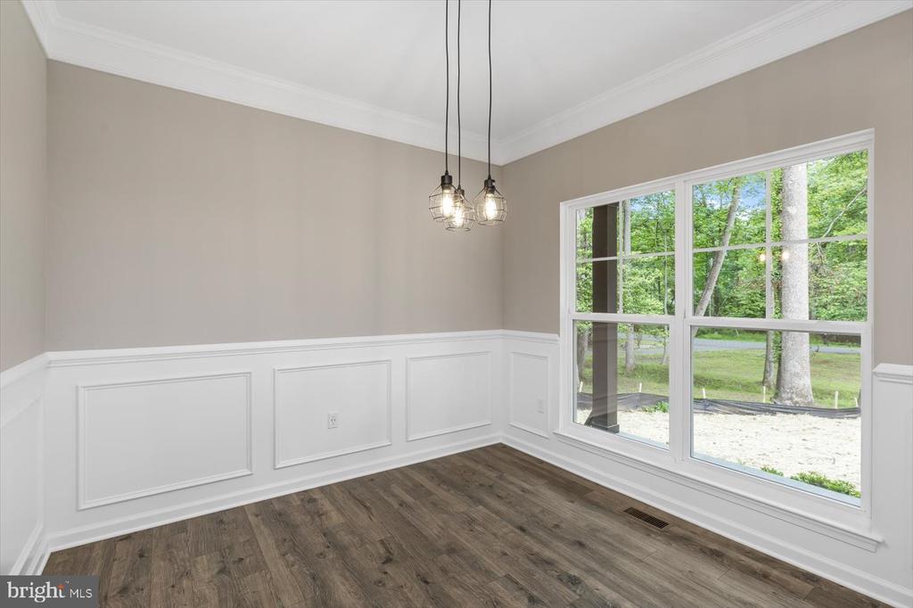 12521 WILDERNESS PARK DR, SPOTSYLVANIA, Virginia 22551, 4 Bedrooms Bedrooms, ,2 BathroomsBathrooms,Residential,12521 WILDERNESS PARK DR,VASP2034268 MLS # VASP2034268