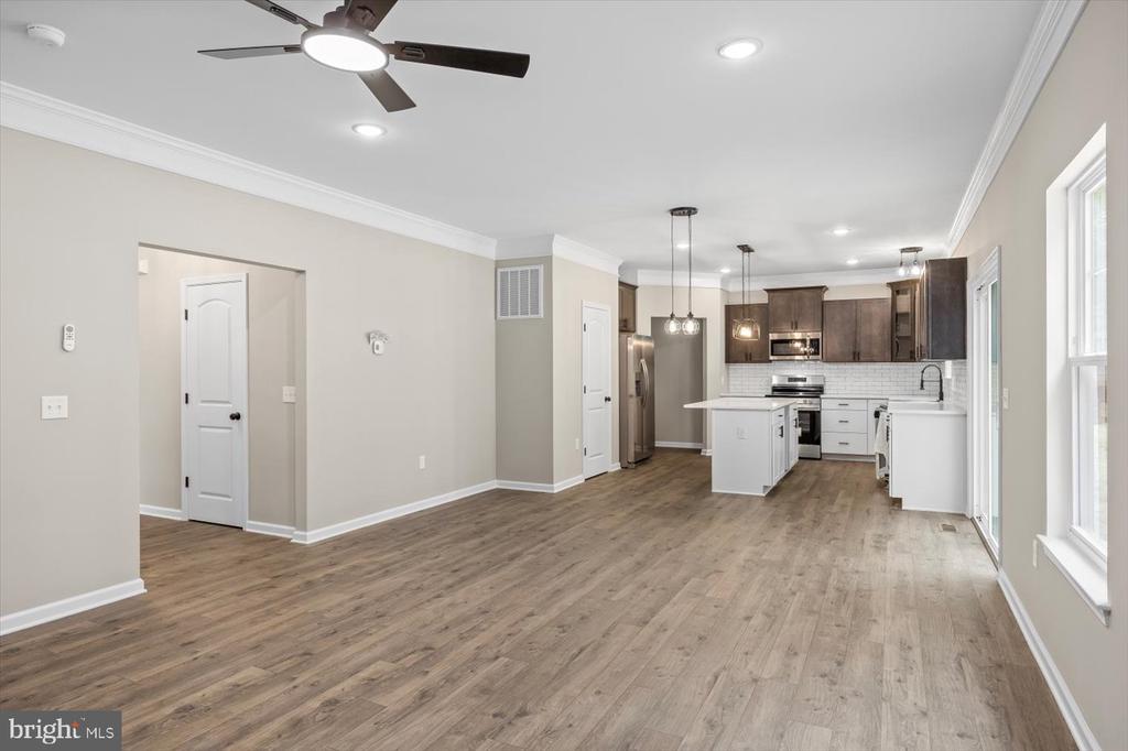 12521 WILDERNESS PARK DR, SPOTSYLVANIA, Virginia 22551, 4 Bedrooms Bedrooms, ,2 BathroomsBathrooms,Residential,12521 WILDERNESS PARK DR,VASP2034268 MLS # VASP2034268