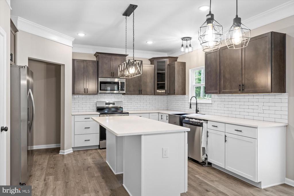 12521 WILDERNESS PARK DR, SPOTSYLVANIA, Virginia 22551, 4 Bedrooms Bedrooms, ,2 BathroomsBathrooms,Residential,12521 WILDERNESS PARK DR,VASP2034268 MLS # VASP2034268