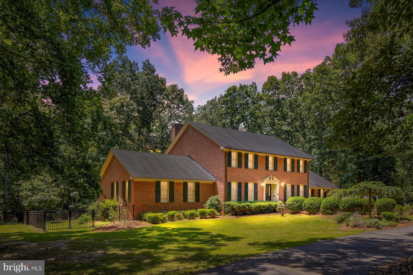 100 W RIVER BEND RD, FREDERICKSBURG, Virginia 22407, 5 Bedrooms Bedrooms, ,3 BathroomsBathrooms,Residential,For sale,100 W RIVER BEND RD,VASP2034214 MLS # VASP2034214