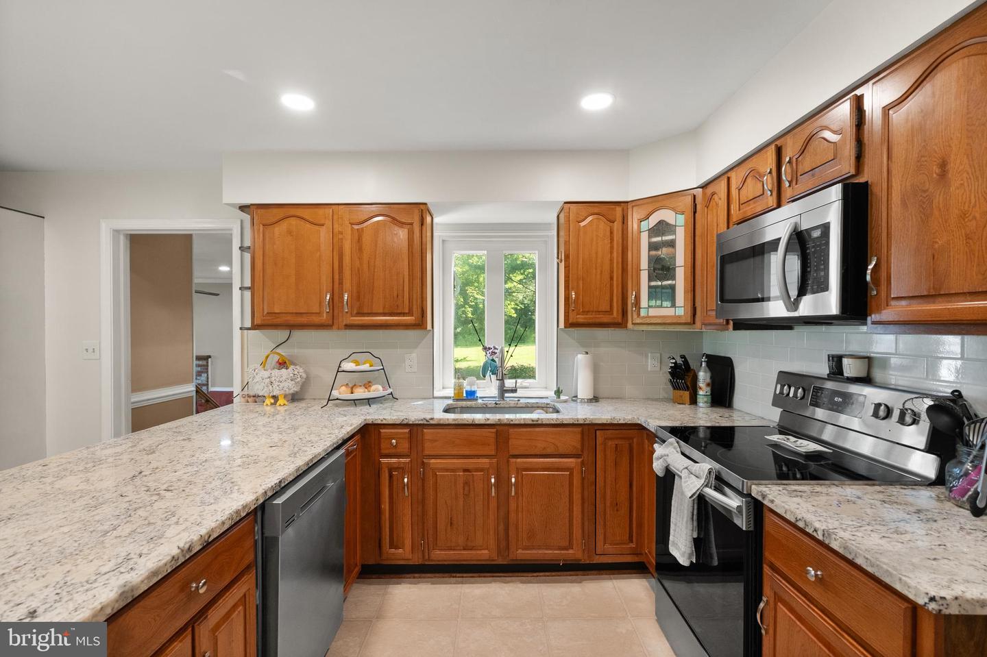 3984 DUMFRIES RD, CATLETT, Virginia 20119, 3 Bedrooms Bedrooms, ,2 BathroomsBathrooms,Residential,For sale,3984 DUMFRIES RD,VAFQ2017196 MLS # VAFQ2017196