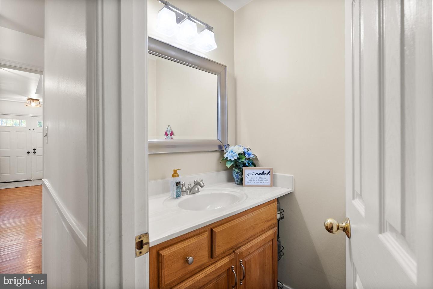 3984 DUMFRIES RD, CATLETT, Virginia 20119, 3 Bedrooms Bedrooms, ,2 BathroomsBathrooms,Residential,For sale,3984 DUMFRIES RD,VAFQ2017196 MLS # VAFQ2017196
