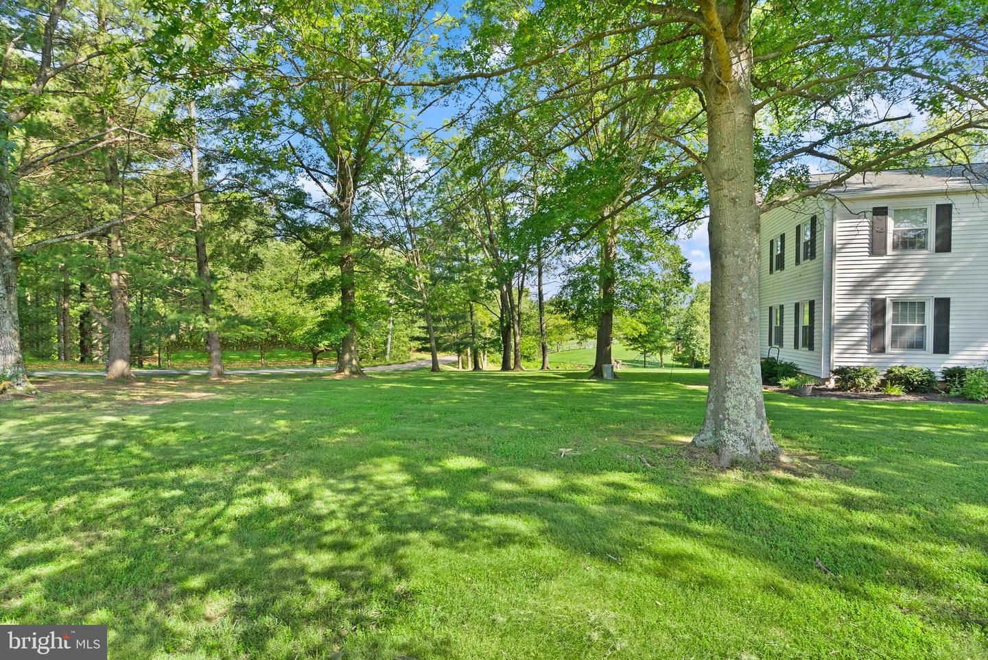 3984 DUMFRIES RD, CATLETT, Virginia 20119, 3 Bedrooms Bedrooms, ,2 BathroomsBathrooms,Residential,For sale,3984 DUMFRIES RD,VAFQ2017196 MLS # VAFQ2017196