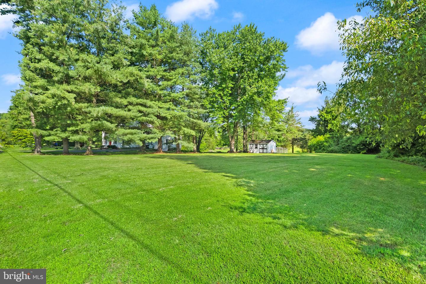 3984 DUMFRIES RD, CATLETT, Virginia 20119, 3 Bedrooms Bedrooms, ,2 BathroomsBathrooms,Residential,For sale,3984 DUMFRIES RD,VAFQ2017196 MLS # VAFQ2017196