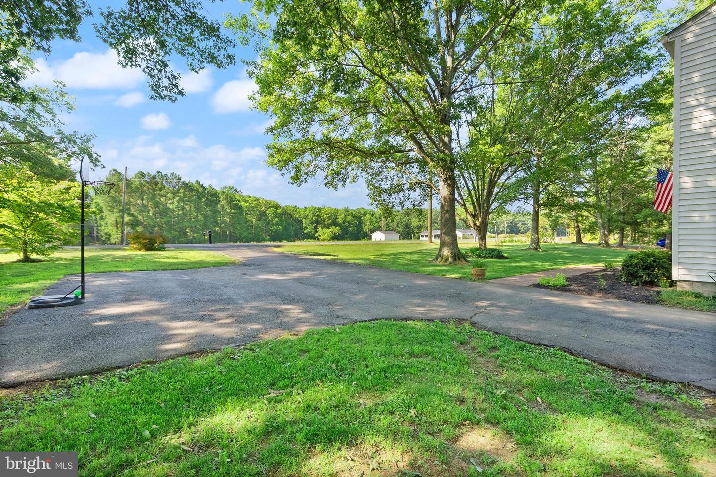 3984 DUMFRIES RD, CATLETT, Virginia 20119, 3 Bedrooms Bedrooms, ,2 BathroomsBathrooms,Residential,For sale,3984 DUMFRIES RD,VAFQ2017196 MLS # VAFQ2017196
