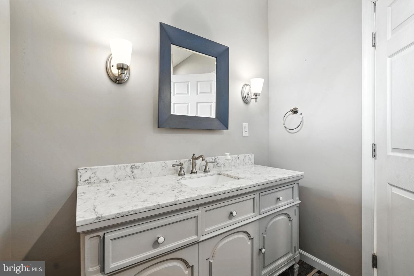 34844 APPLE PRIDE CT, ROUND HILL, Virginia 20141, 5 Bedrooms Bedrooms, ,4 BathroomsBathrooms,Residential,For sale,34844 APPLE PRIDE CT,VALO2100626 MLS # VALO2100626