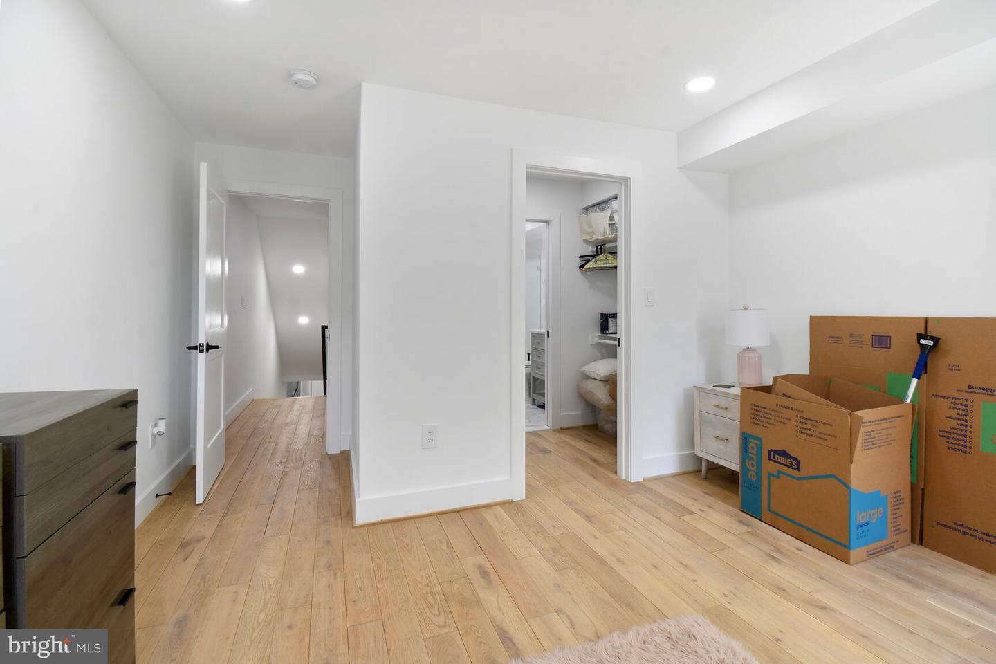 1427 K ST SE, WASHINGTON, District Of Columbia 20003, 4 Bedrooms Bedrooms, ,3 BathroomsBathrooms,Residential,For sale,1427 K ST SE,DCDC2207896 MLS # DCDC2207896