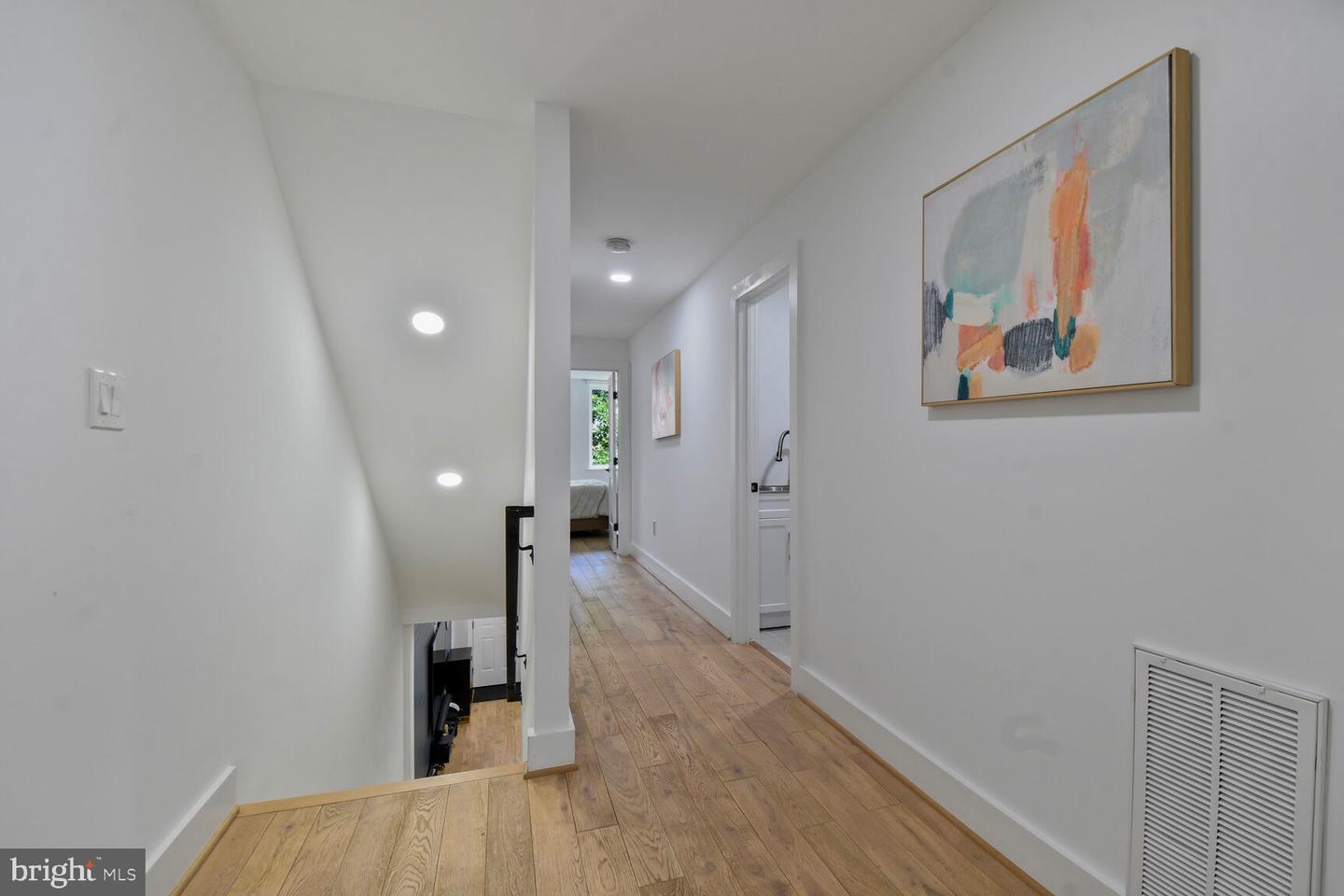1427 K ST SE, WASHINGTON, District Of Columbia 20003, 4 Bedrooms Bedrooms, ,3 BathroomsBathrooms,Residential,For sale,1427 K ST SE,DCDC2207896 MLS # DCDC2207896