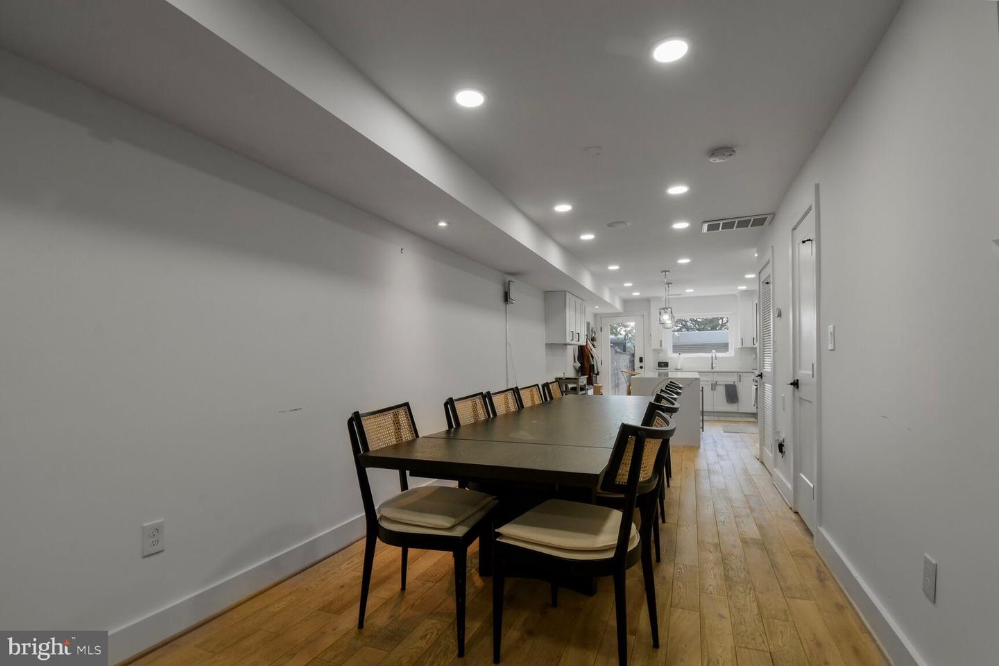 1427 K ST SE, WASHINGTON, District Of Columbia 20003, 4 Bedrooms Bedrooms, ,3 BathroomsBathrooms,Residential,For sale,1427 K ST SE,DCDC2207896 MLS # DCDC2207896