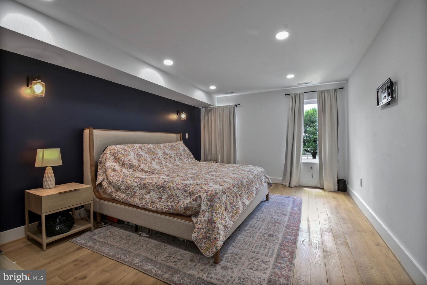 1427 K ST SE, WASHINGTON, District Of Columbia 20003, 4 Bedrooms Bedrooms, ,3 BathroomsBathrooms,Residential,For sale,1427 K ST SE,DCDC2207896 MLS # DCDC2207896