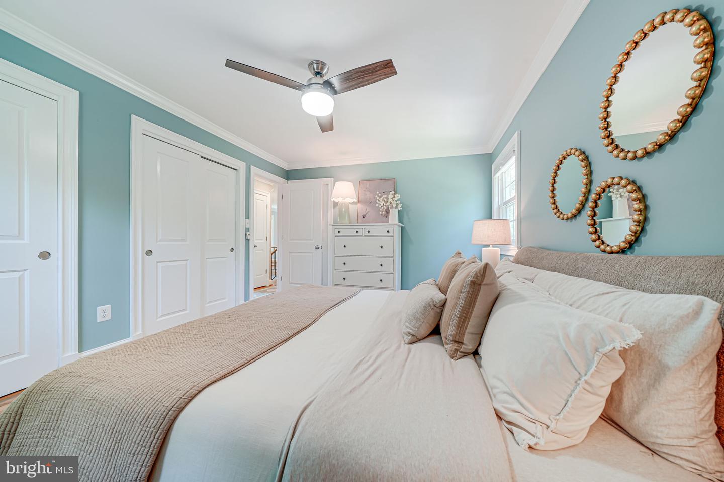 1930 FOXHALL RD, MCLEAN, Virginia 22101, 4 Bedrooms Bedrooms, ,2 BathroomsBathrooms,Residential,For sale,1930 FOXHALL RD,VAFX2252314 MLS # VAFX2252314