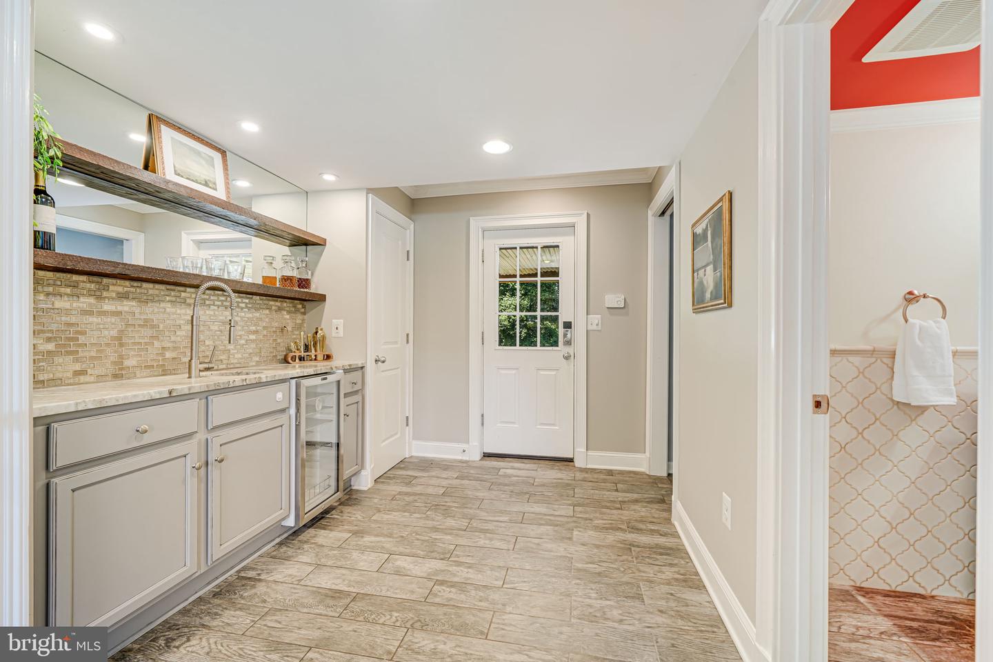 1930 FOXHALL RD, MCLEAN, Virginia 22101, 4 Bedrooms Bedrooms, ,2 BathroomsBathrooms,Residential,For sale,1930 FOXHALL RD,VAFX2252314 MLS # VAFX2252314