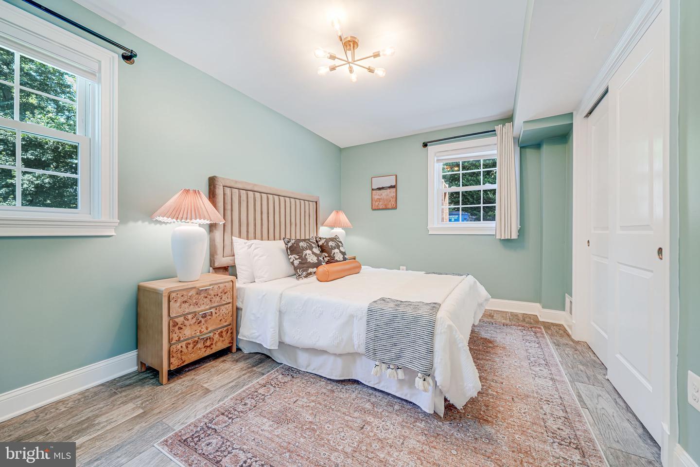 1930 FOXHALL RD, MCLEAN, Virginia 22101, 4 Bedrooms Bedrooms, ,2 BathroomsBathrooms,Residential,For sale,1930 FOXHALL RD,VAFX2252314 MLS # VAFX2252314