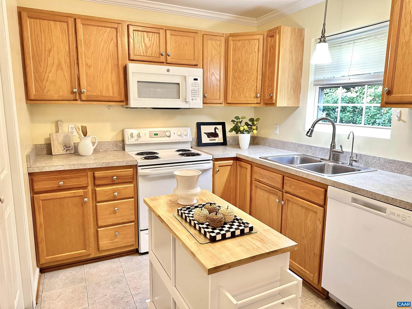 41 KIOWA LN, PALMYRA, Virginia 22963, 3 Bedrooms Bedrooms, ,2 BathroomsBathrooms,Residential,For sale,41 KIOWA LN,666176 MLS # 666176