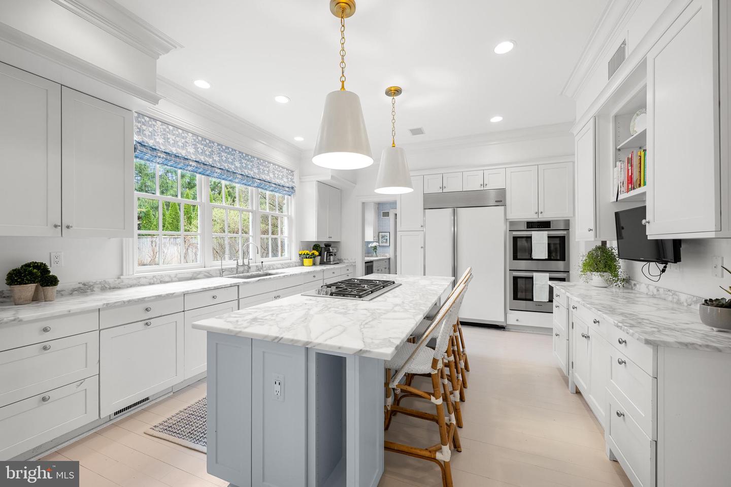 2950 CHAIN BRIDGE RD NW, WASHINGTON, District Of Columbia 20016, 6 Bedrooms Bedrooms, ,7 BathroomsBathrooms,Residential,For sale,2950 CHAIN BRIDGE RD NW,DCDC2208120 MLS # DCDC2208120
