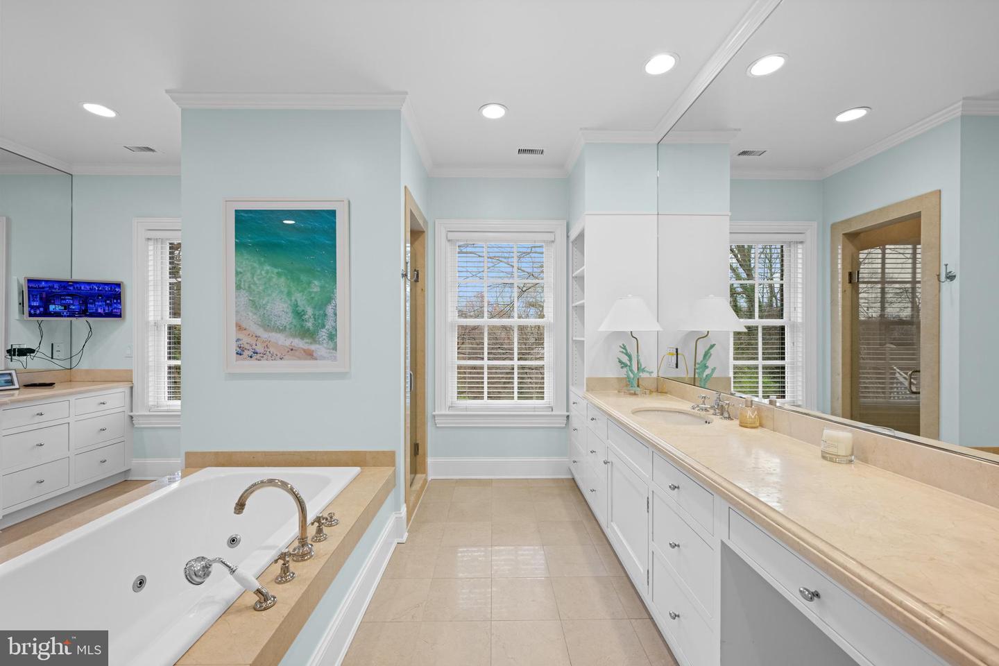 2950 CHAIN BRIDGE RD NW, WASHINGTON, District Of Columbia 20016, 6 Bedrooms Bedrooms, ,7 BathroomsBathrooms,Residential,For sale,2950 CHAIN BRIDGE RD NW,DCDC2208120 MLS # DCDC2208120
