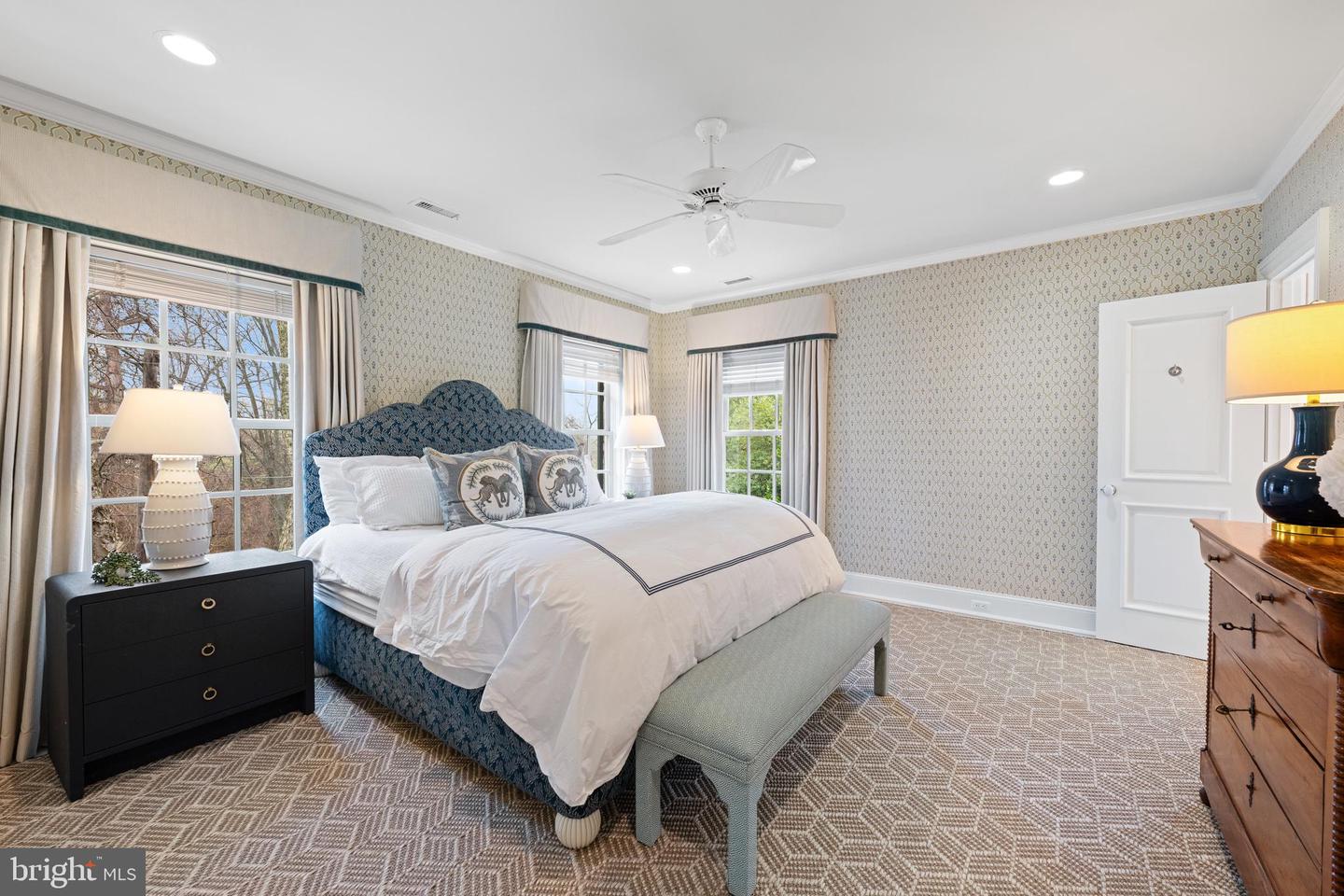 2950 CHAIN BRIDGE RD NW, WASHINGTON, District Of Columbia 20016, 6 Bedrooms Bedrooms, ,7 BathroomsBathrooms,Residential,For sale,2950 CHAIN BRIDGE RD NW,DCDC2208120 MLS # DCDC2208120