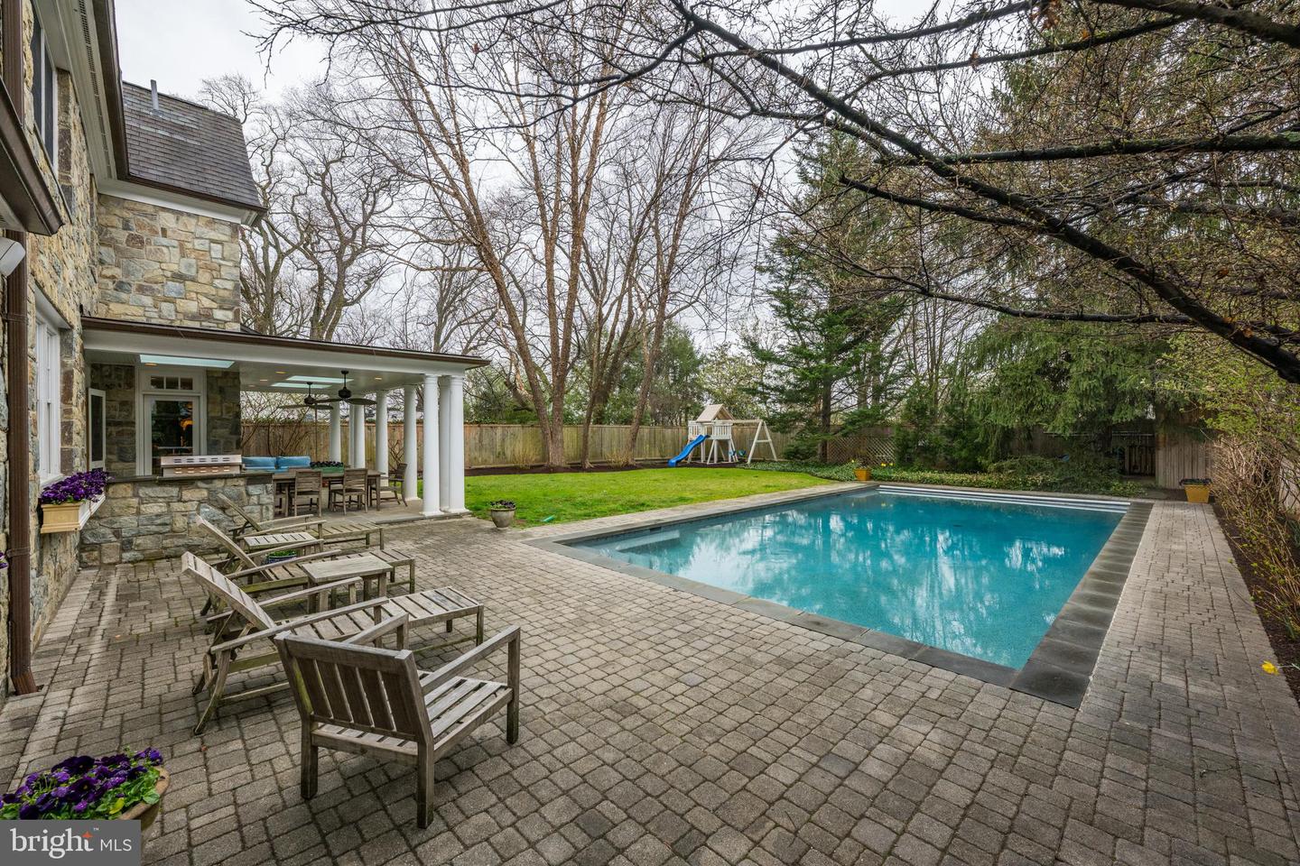 2950 CHAIN BRIDGE RD NW, WASHINGTON, District Of Columbia 20016, 6 Bedrooms Bedrooms, ,7 BathroomsBathrooms,Residential,For sale,2950 CHAIN BRIDGE RD NW,DCDC2208120 MLS # DCDC2208120