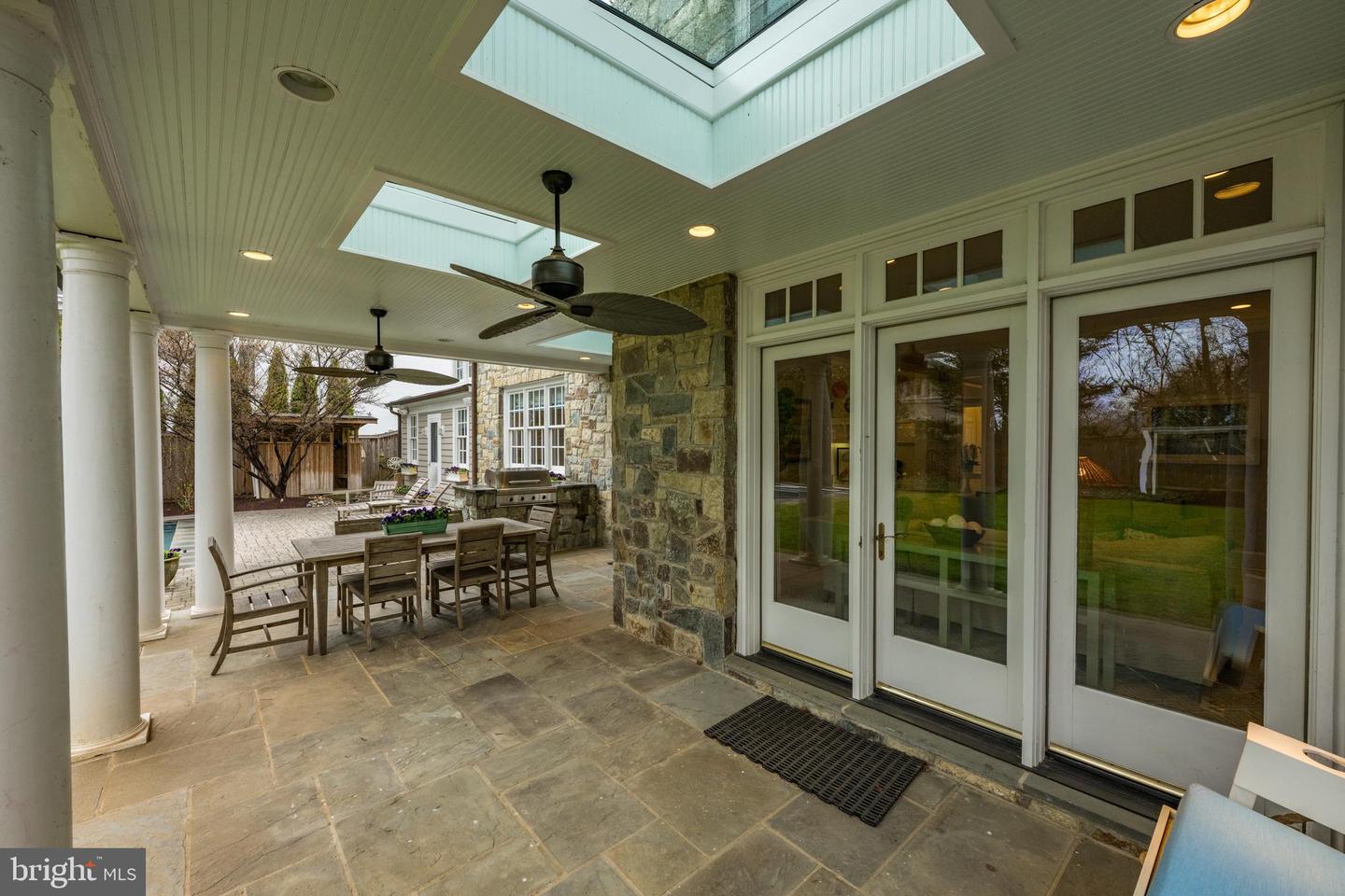 2950 CHAIN BRIDGE RD NW, WASHINGTON, District Of Columbia 20016, 6 Bedrooms Bedrooms, ,7 BathroomsBathrooms,Residential,For sale,2950 CHAIN BRIDGE RD NW,DCDC2208120 MLS # DCDC2208120