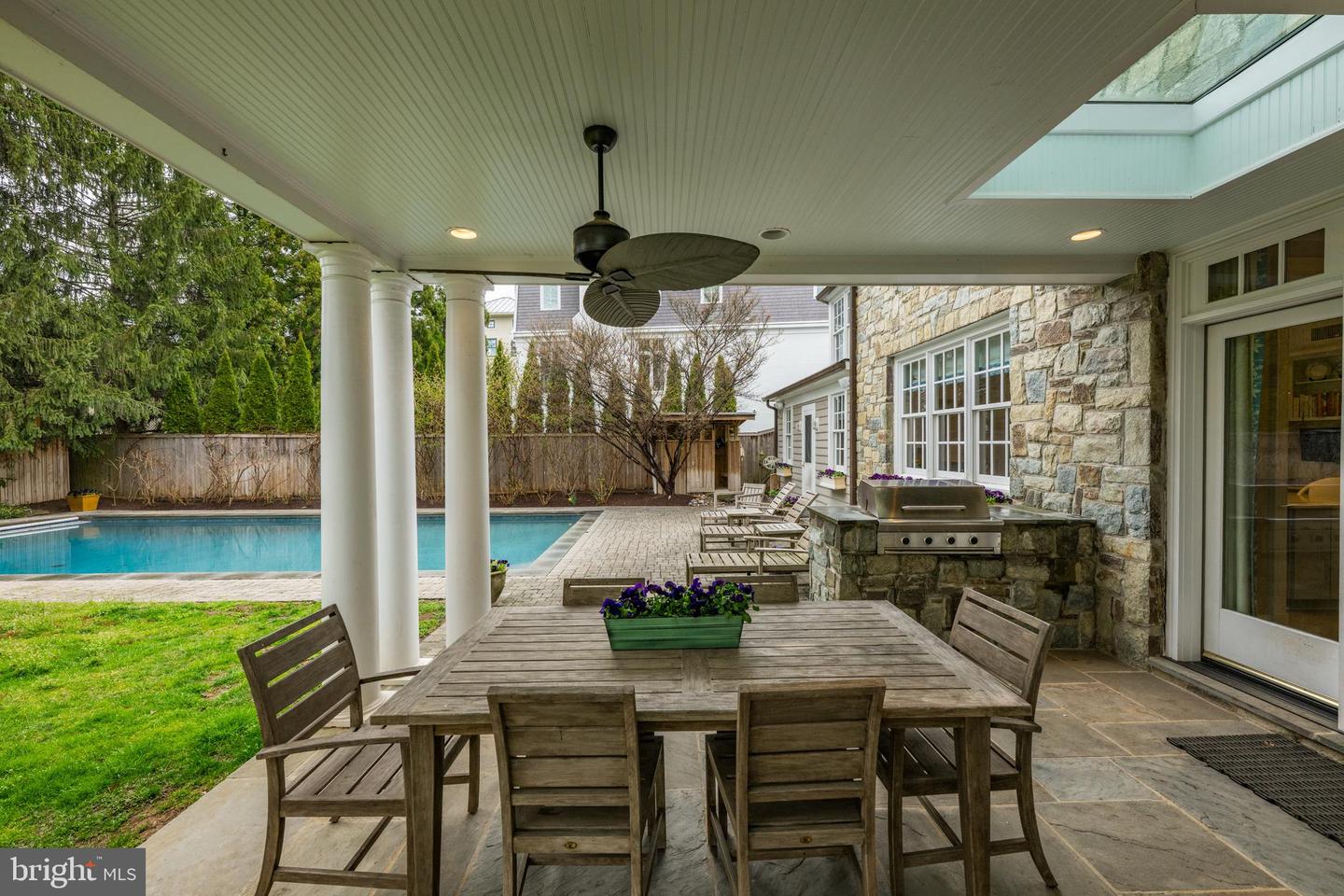 2950 CHAIN BRIDGE RD NW, WASHINGTON, District Of Columbia 20016, 6 Bedrooms Bedrooms, ,7 BathroomsBathrooms,Residential,For sale,2950 CHAIN BRIDGE RD NW,DCDC2208120 MLS # DCDC2208120