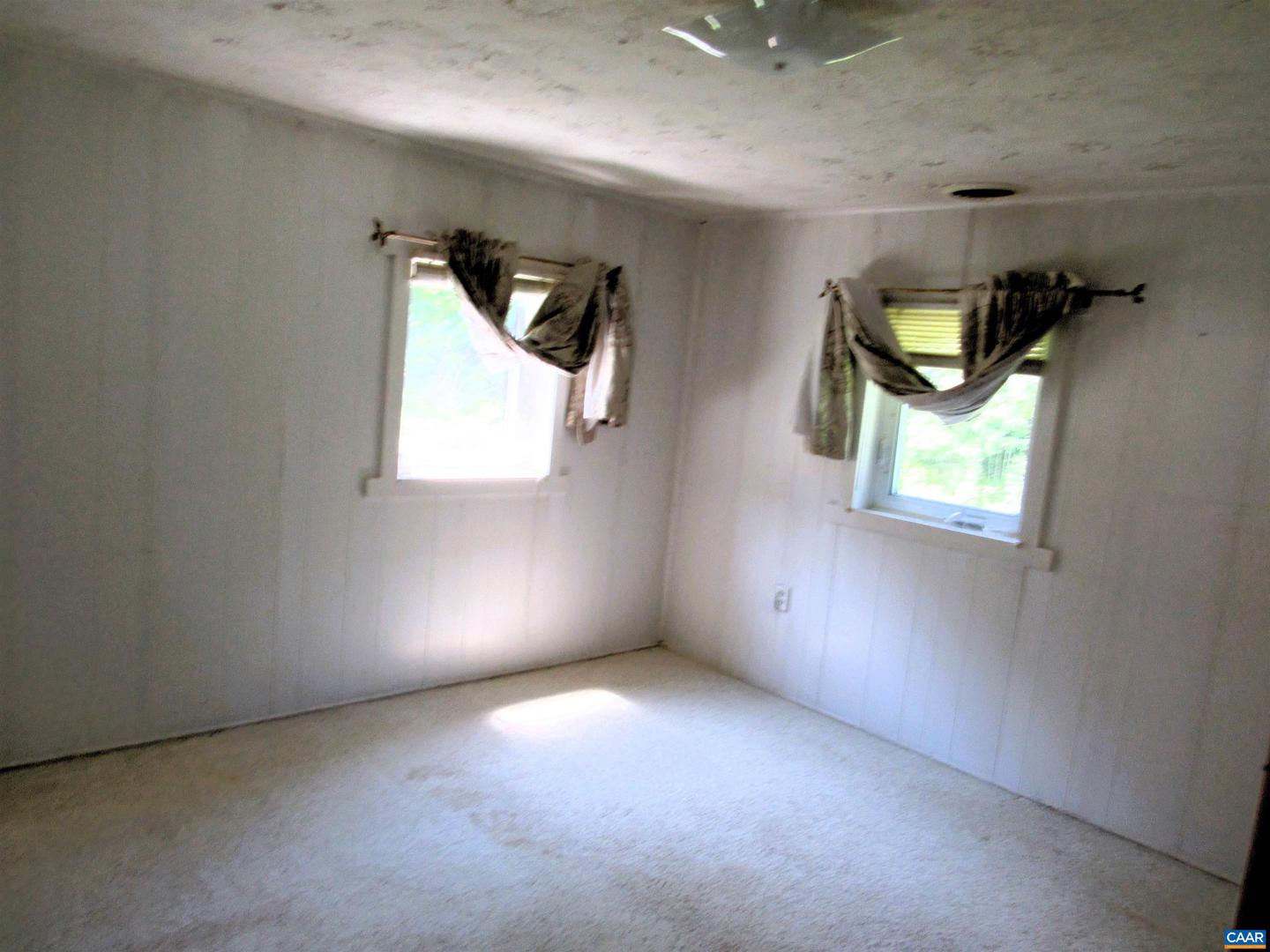 506 PETERS HOLLOW RD, MONROE, Virginia 24574, 3 Bedrooms Bedrooms, ,2 BathroomsBathrooms,Residential,For sale,506 PETERS HOLLOW RD,666179 MLS # 666179