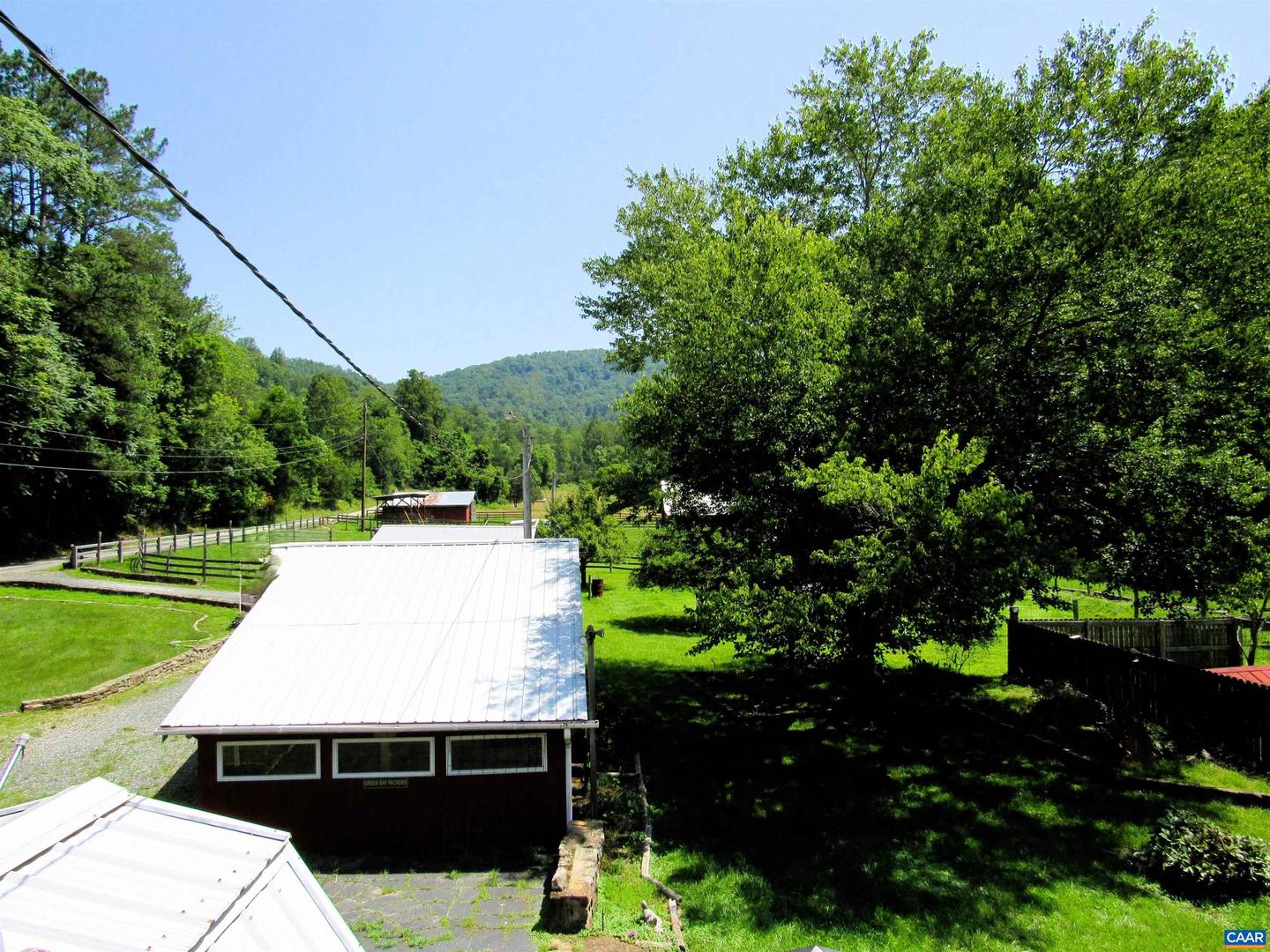 506 PETERS HOLLOW RD, MONROE, Virginia 24574, 3 Bedrooms Bedrooms, ,2 BathroomsBathrooms,Residential,For sale,506 PETERS HOLLOW RD,666179 MLS # 666179