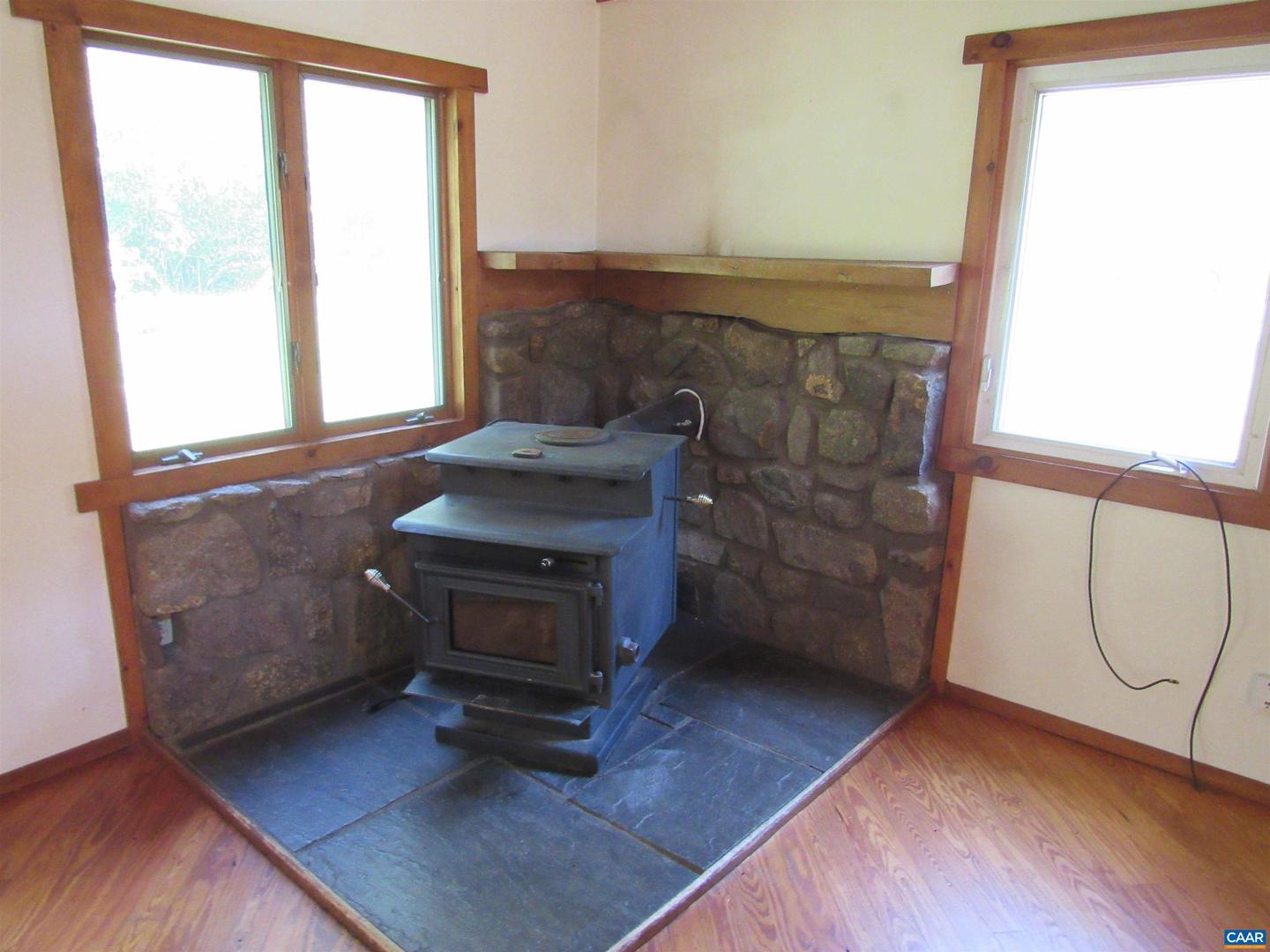 506 PETERS HOLLOW RD, MONROE, Virginia 24574, 3 Bedrooms Bedrooms, ,2 BathroomsBathrooms,Residential,For sale,506 PETERS HOLLOW RD,666179 MLS # 666179