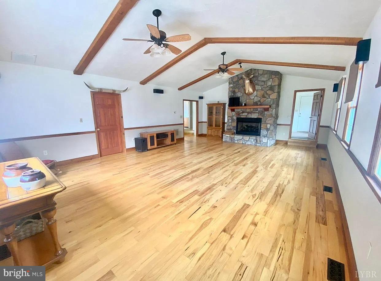 87 OAKWOOD DR, ARRINGTON, Virginia 22922, 3 Bedrooms Bedrooms, ,2 BathroomsBathrooms,Residential,For sale,87 OAKWOOD DR,VANL2000574 MLS # VANL2000574