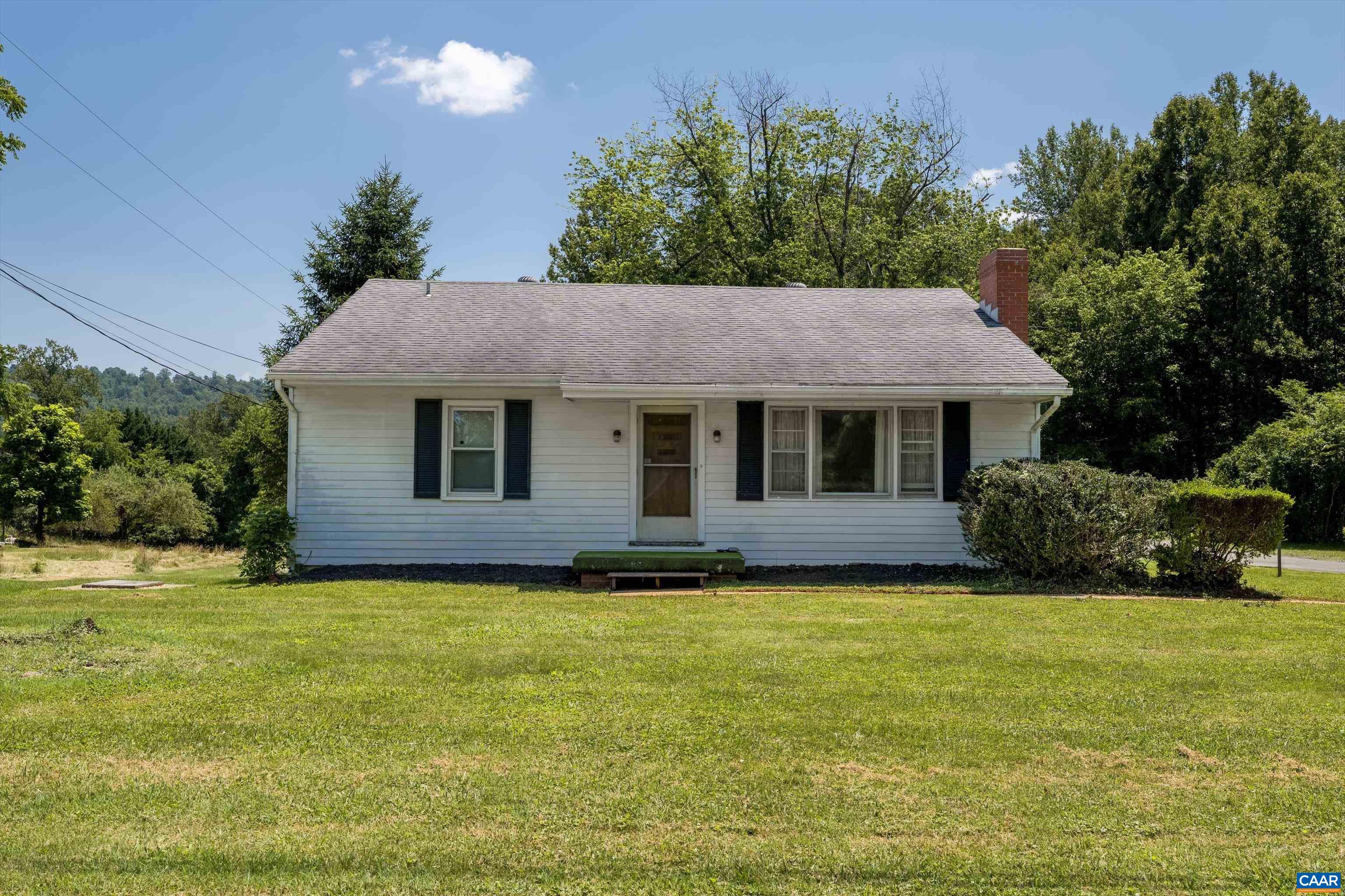 3035 SCOTTSVILLE RD, CHARLOTTESVILLE, Virginia 22902, 2 Bedrooms Bedrooms, ,2 BathroomsBathrooms,Residential,3035 SCOTTSVILLE RD,666050 MLS # 666050