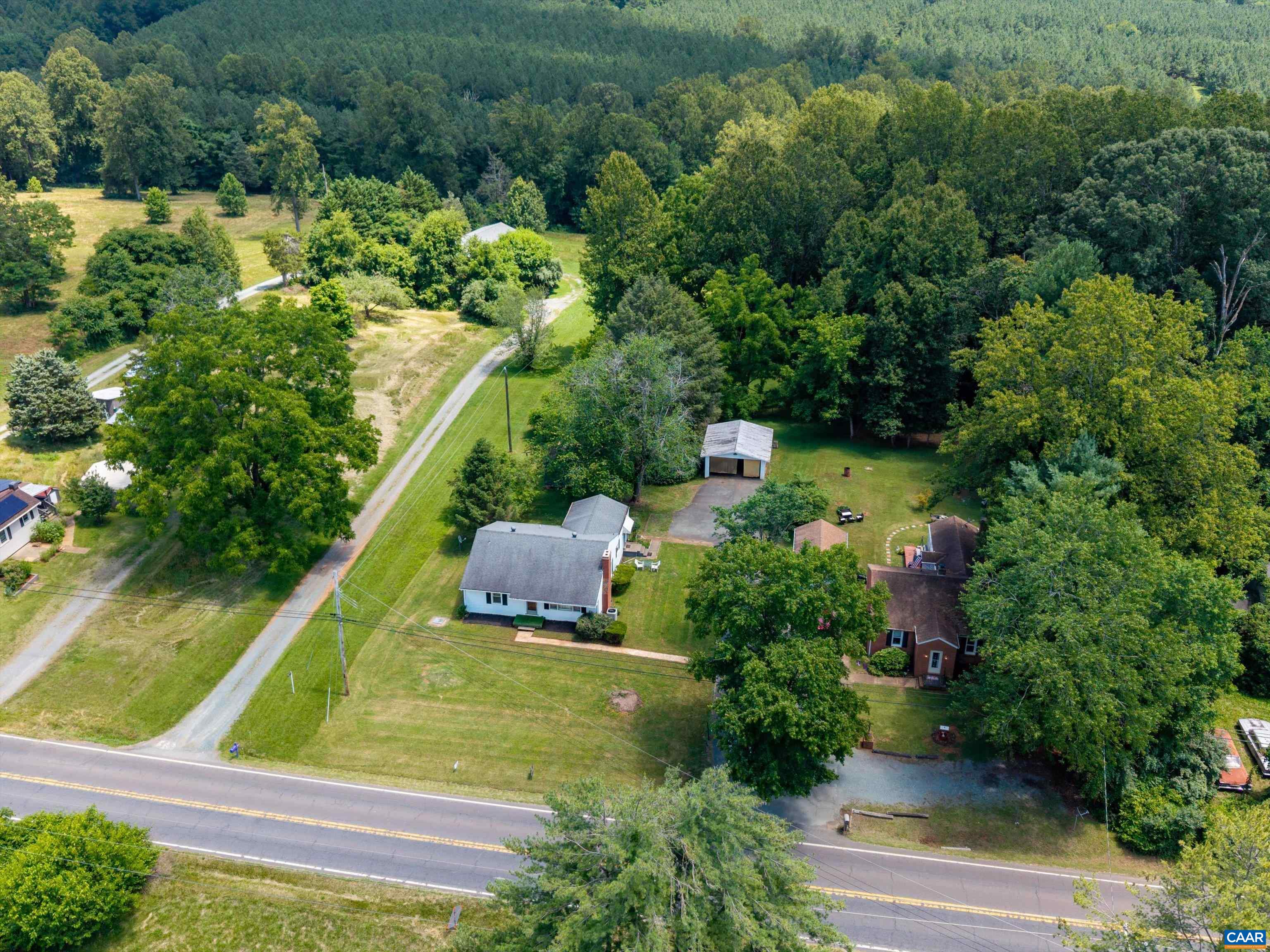 3035 SCOTTSVILLE RD, CHARLOTTESVILLE, Virginia 22902, 2 Bedrooms Bedrooms, ,2 BathroomsBathrooms,Residential,3035 SCOTTSVILLE RD,666050 MLS # 666050