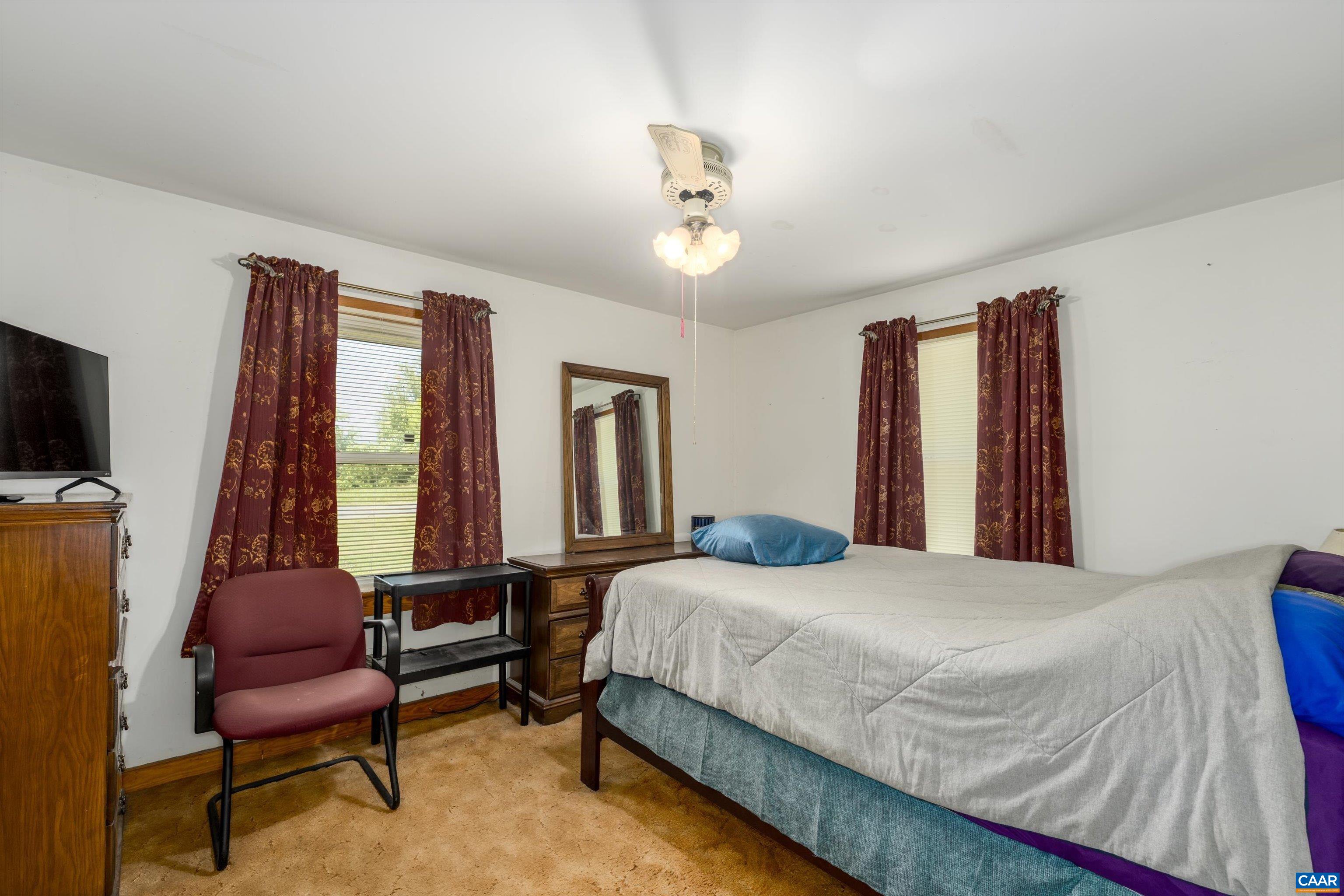 3035 SCOTTSVILLE RD, CHARLOTTESVILLE, Virginia 22902, 2 Bedrooms Bedrooms, ,2 BathroomsBathrooms,Residential,3035 SCOTTSVILLE RD,666050 MLS # 666050