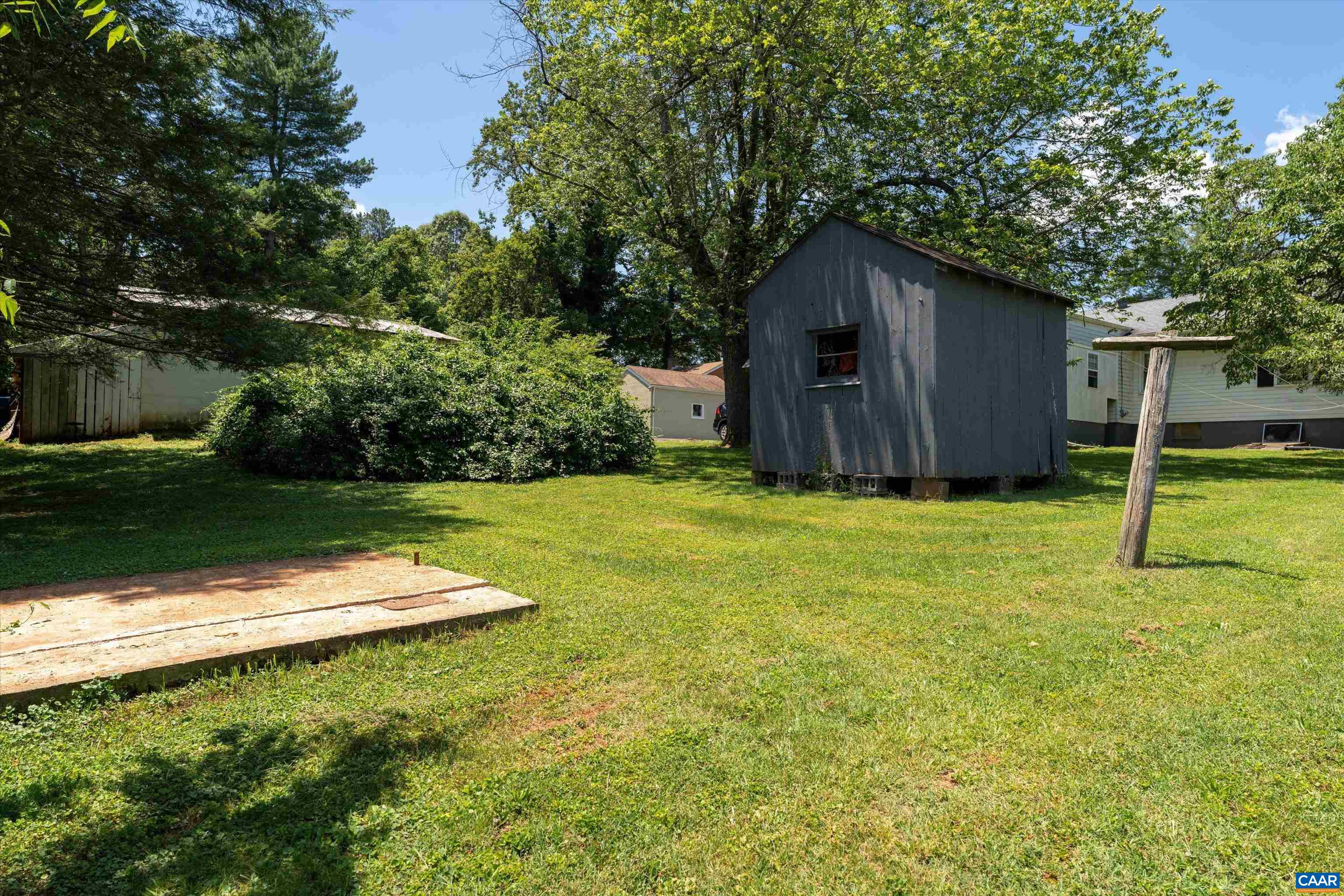 3035 SCOTTSVILLE RD, CHARLOTTESVILLE, Virginia 22902, 2 Bedrooms Bedrooms, ,2 BathroomsBathrooms,Residential,3035 SCOTTSVILLE RD,666050 MLS # 666050
