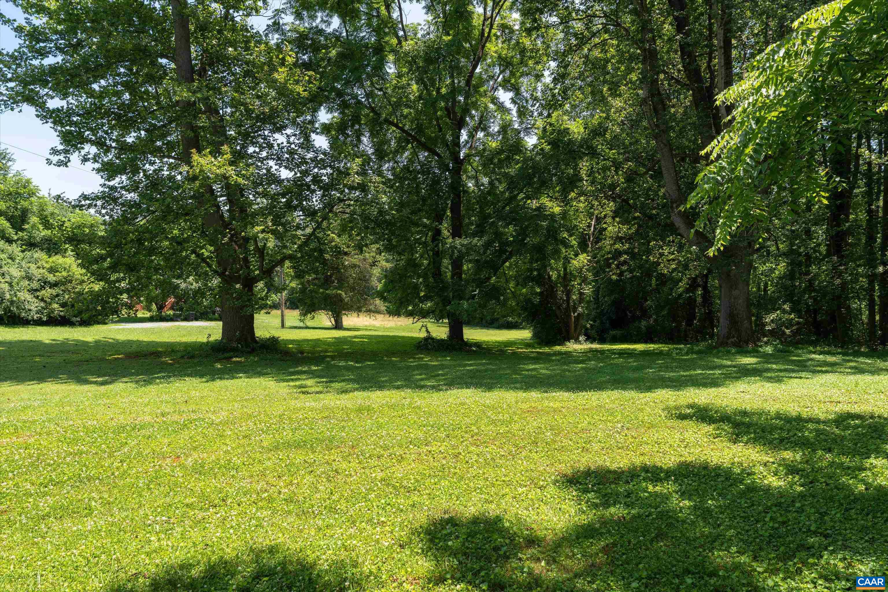 3035 SCOTTSVILLE RD, CHARLOTTESVILLE, Virginia 22902, 2 Bedrooms Bedrooms, ,2 BathroomsBathrooms,Residential,3035 SCOTTSVILLE RD,666050 MLS # 666050