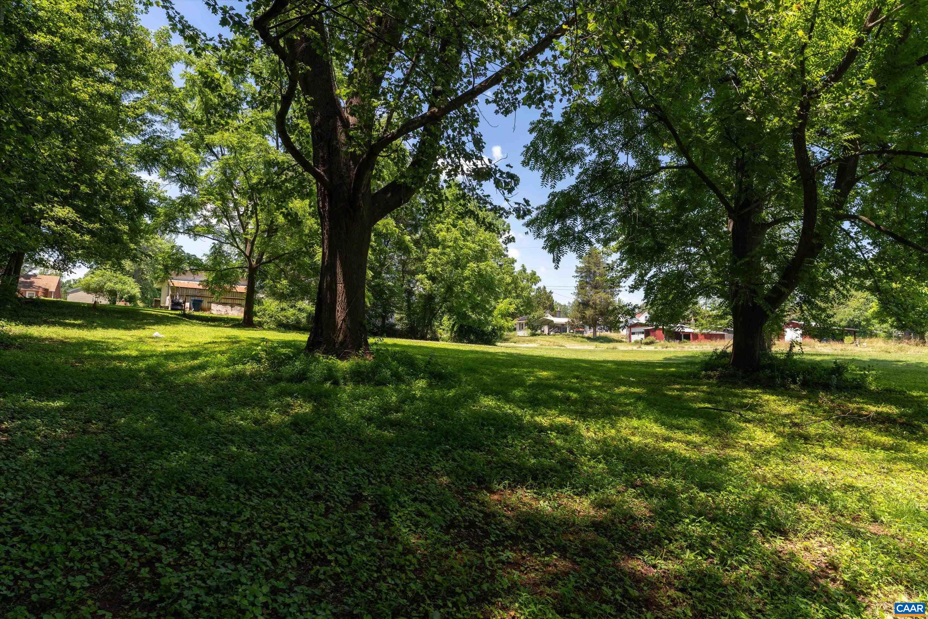 3035 SCOTTSVILLE RD, CHARLOTTESVILLE, Virginia 22902, 2 Bedrooms Bedrooms, ,2 BathroomsBathrooms,Residential,3035 SCOTTSVILLE RD,666050 MLS # 666050
