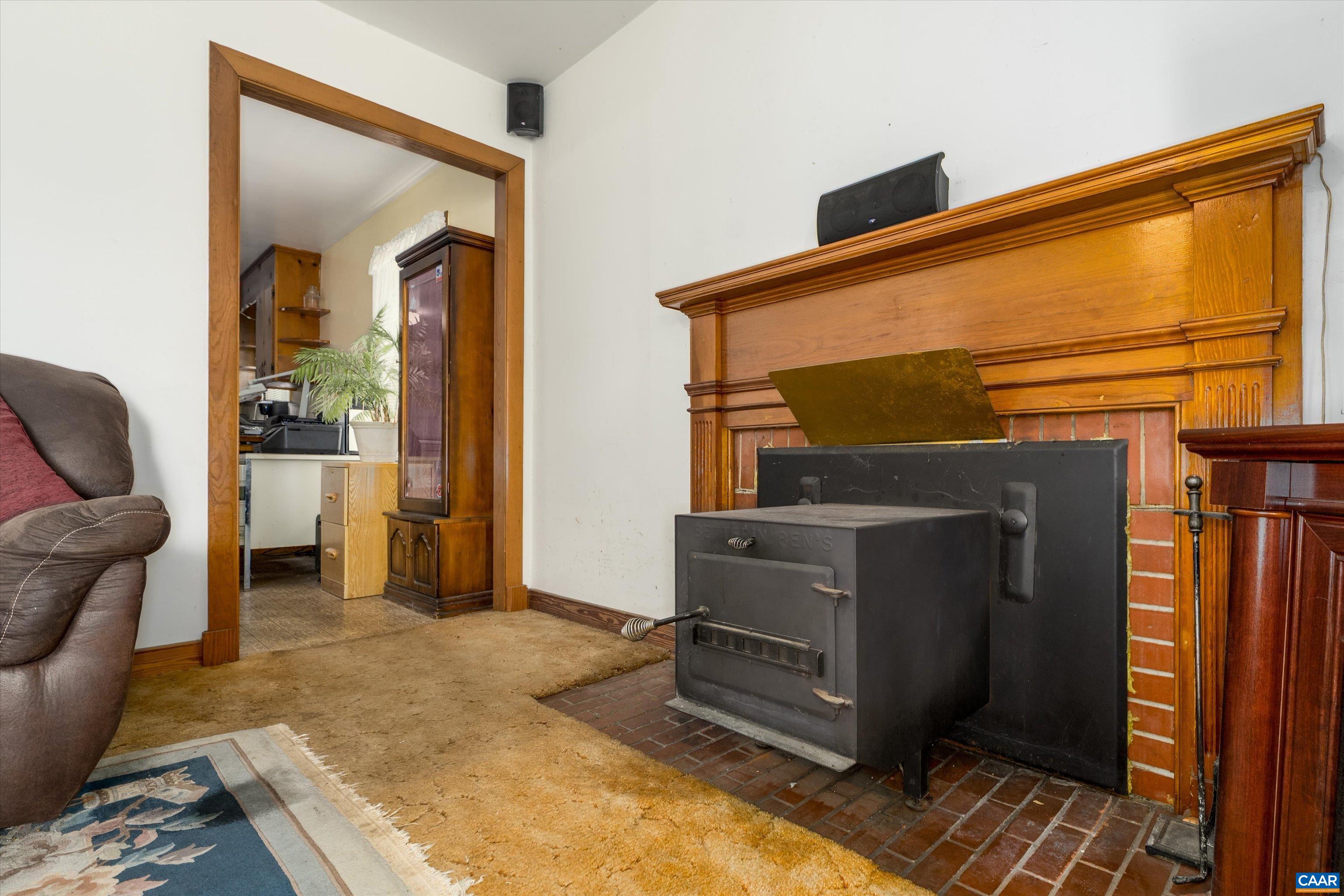 3035 SCOTTSVILLE RD, CHARLOTTESVILLE, Virginia 22902, 2 Bedrooms Bedrooms, ,2 BathroomsBathrooms,Residential,3035 SCOTTSVILLE RD,666050 MLS # 666050