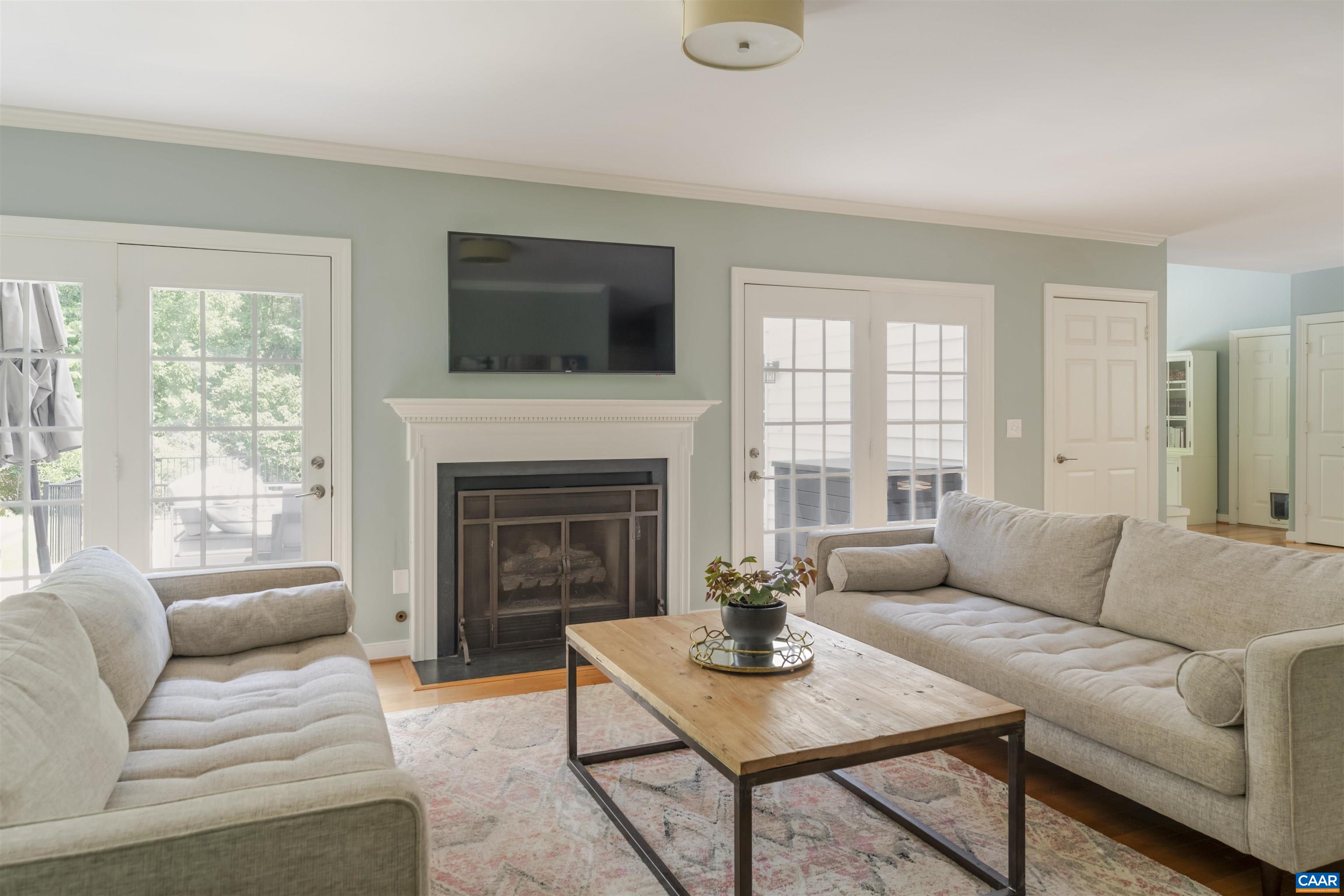 325 HERON LN, CHARLOTTESVILLE, Virginia 22903, 4 Bedrooms Bedrooms, ,2 BathroomsBathrooms,Residential,Updated Ivy 4 Bdrm w/ Pool,325 HERON LN,666112 MLS # 666112