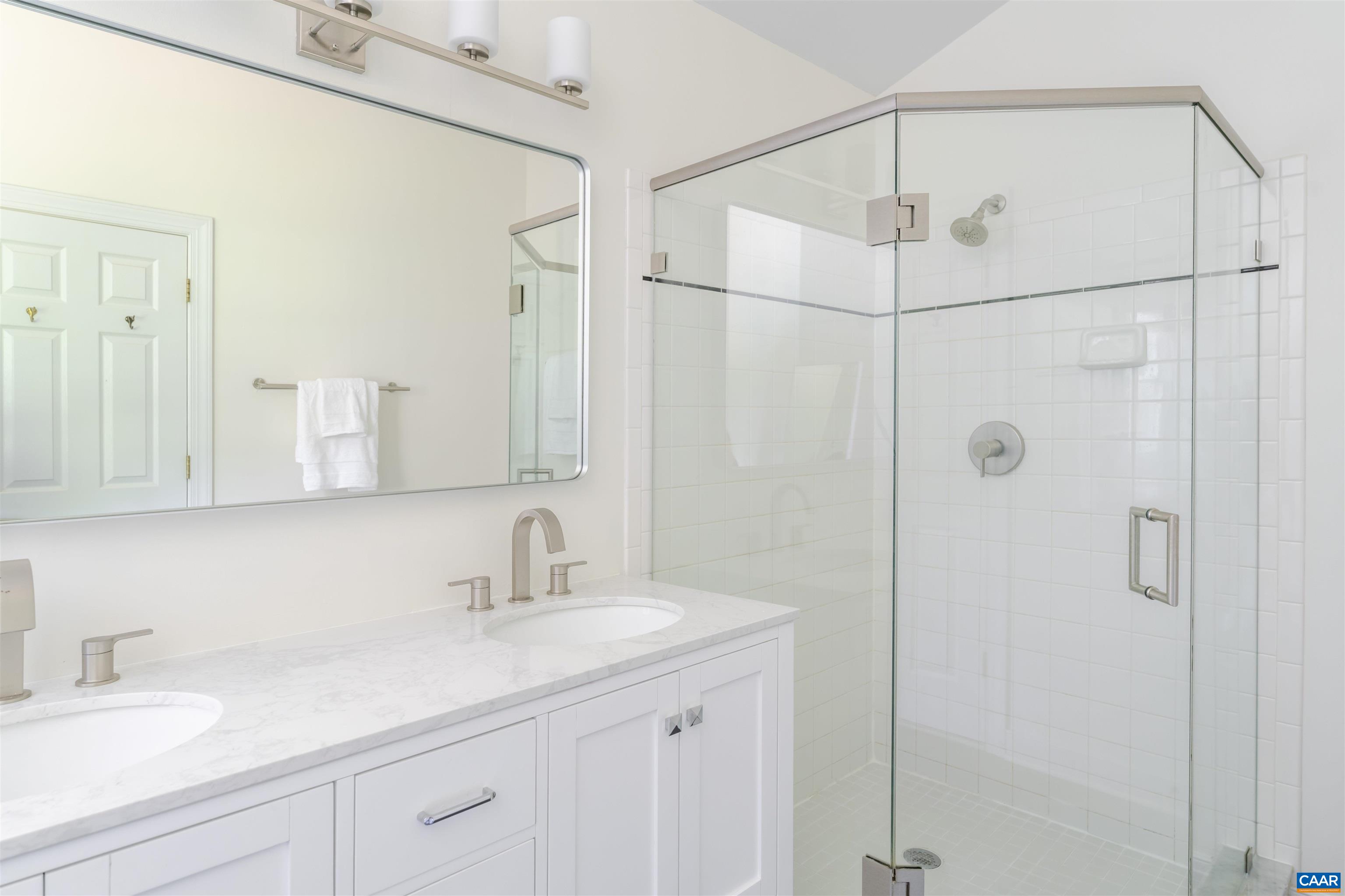 325 HERON LN, CHARLOTTESVILLE, Virginia 22903, 4 Bedrooms Bedrooms, ,2 BathroomsBathrooms,Residential,Updated Ivy 4 Bdrm w/ Pool,325 HERON LN,666112 MLS # 666112