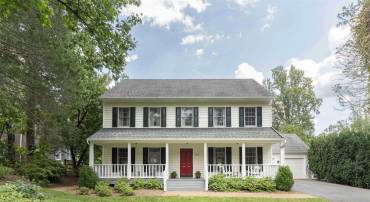 325 HERON LN, CHARLOTTESVILLE, Virginia 22903, 4 Bedrooms Bedrooms, ,2 BathroomsBathrooms,Residential,Updated Ivy 4 Bdrm w/ Pool,325 HERON LN,666112 MLS # 666112
