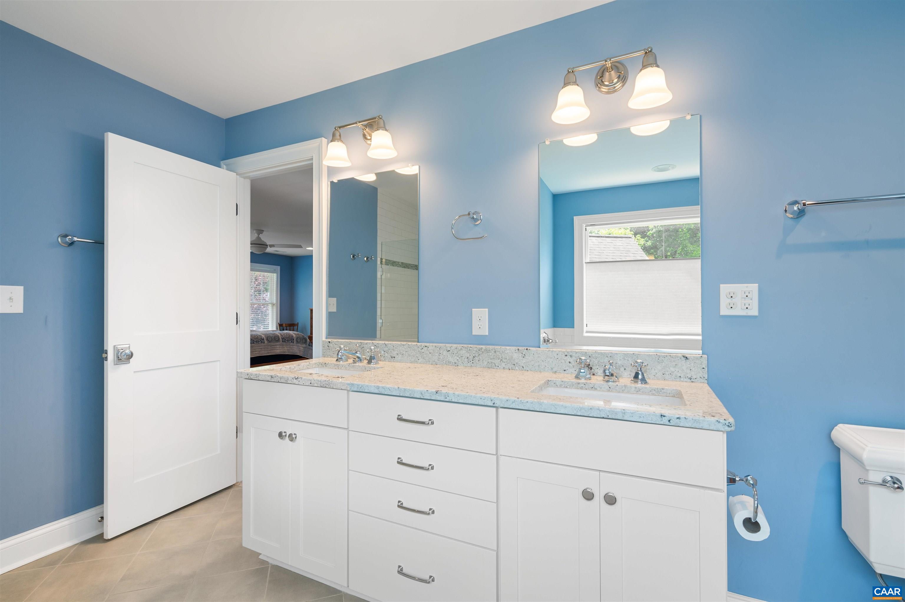 100 OAK LAWN DR, CHARLOTTESVILLE, Virginia 22903, 3 Bedrooms Bedrooms, ,3 BathroomsBathrooms,Residential,100 OAK LAWN DR,666148 MLS # 666148