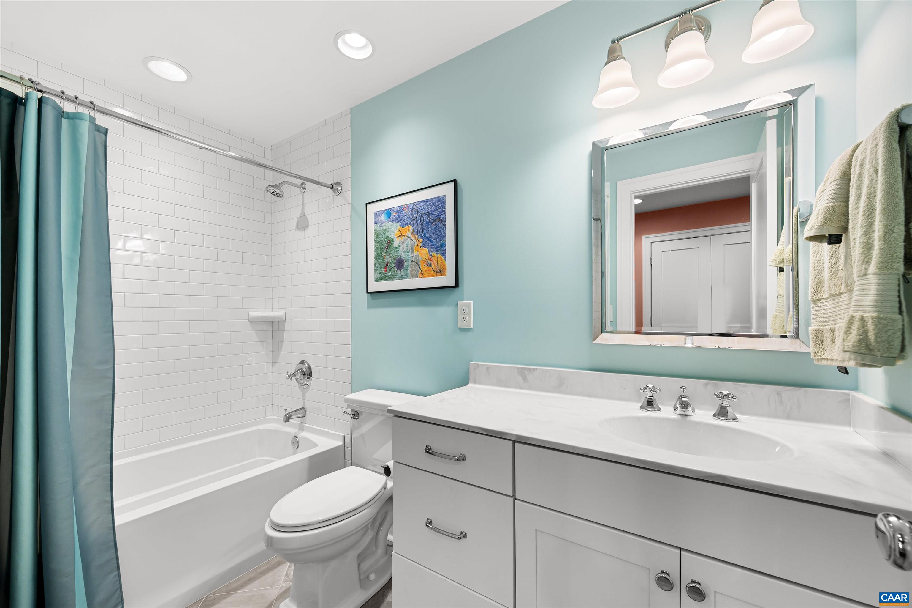 100 OAK LAWN DR, CHARLOTTESVILLE, Virginia 22903, 3 Bedrooms Bedrooms, ,3 BathroomsBathrooms,Residential,100 OAK LAWN DR,666148 MLS # 666148