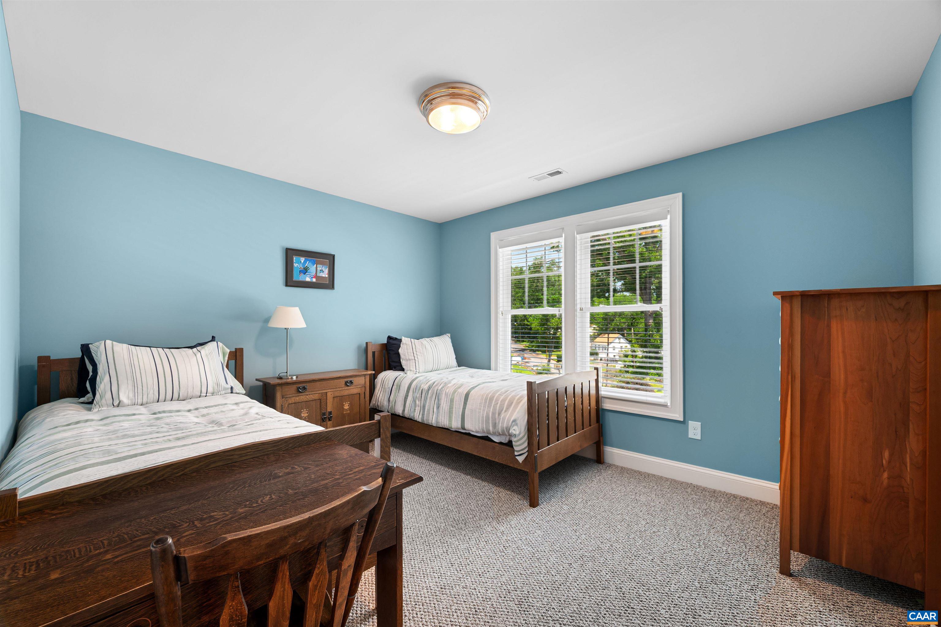 100 OAK LAWN DR, CHARLOTTESVILLE, Virginia 22903, 3 Bedrooms Bedrooms, ,3 BathroomsBathrooms,Residential,100 OAK LAWN DR,666148 MLS # 666148