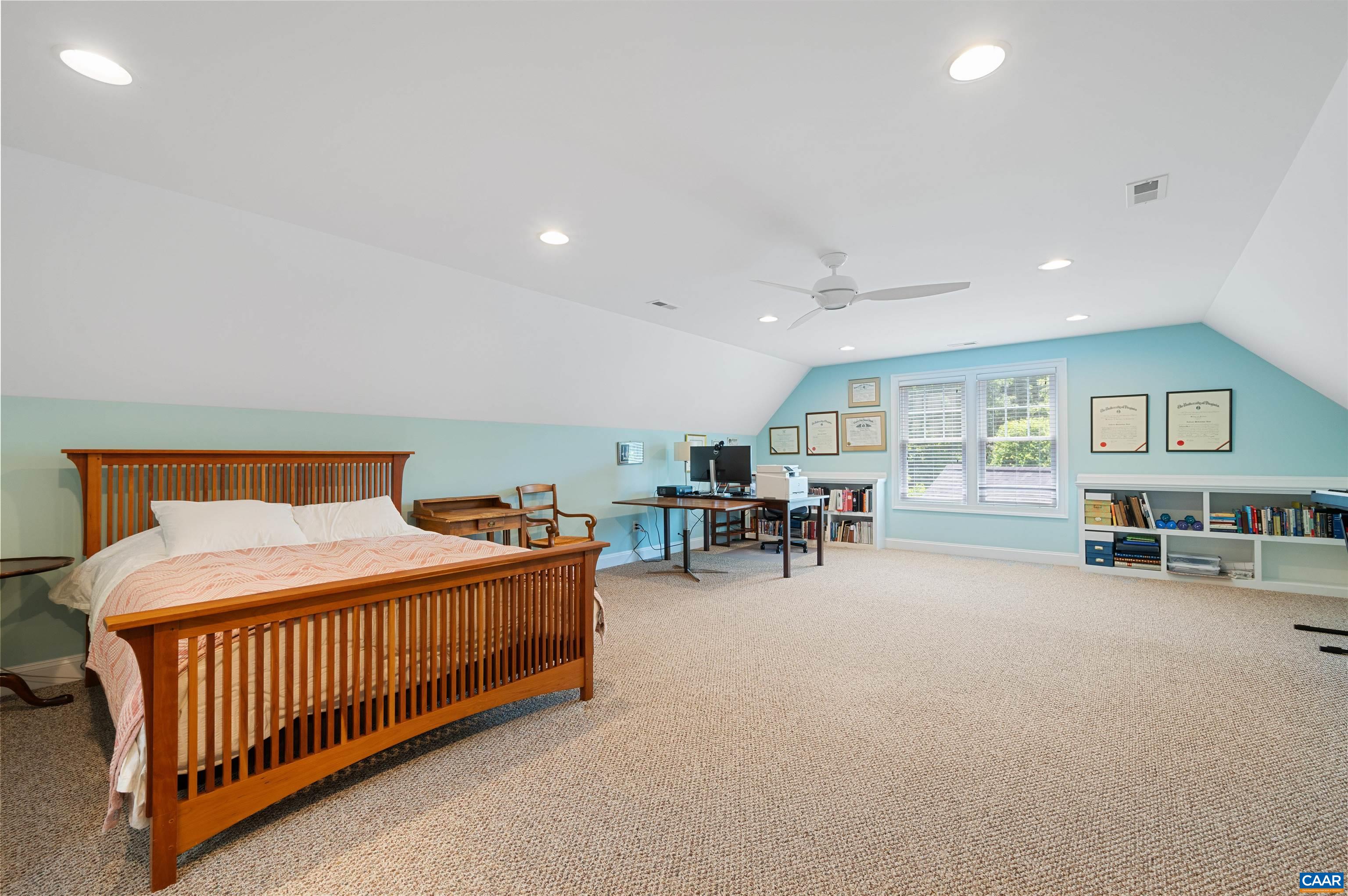 100 OAK LAWN DR, CHARLOTTESVILLE, Virginia 22903, 3 Bedrooms Bedrooms, ,3 BathroomsBathrooms,Residential,100 OAK LAWN DR,666148 MLS # 666148