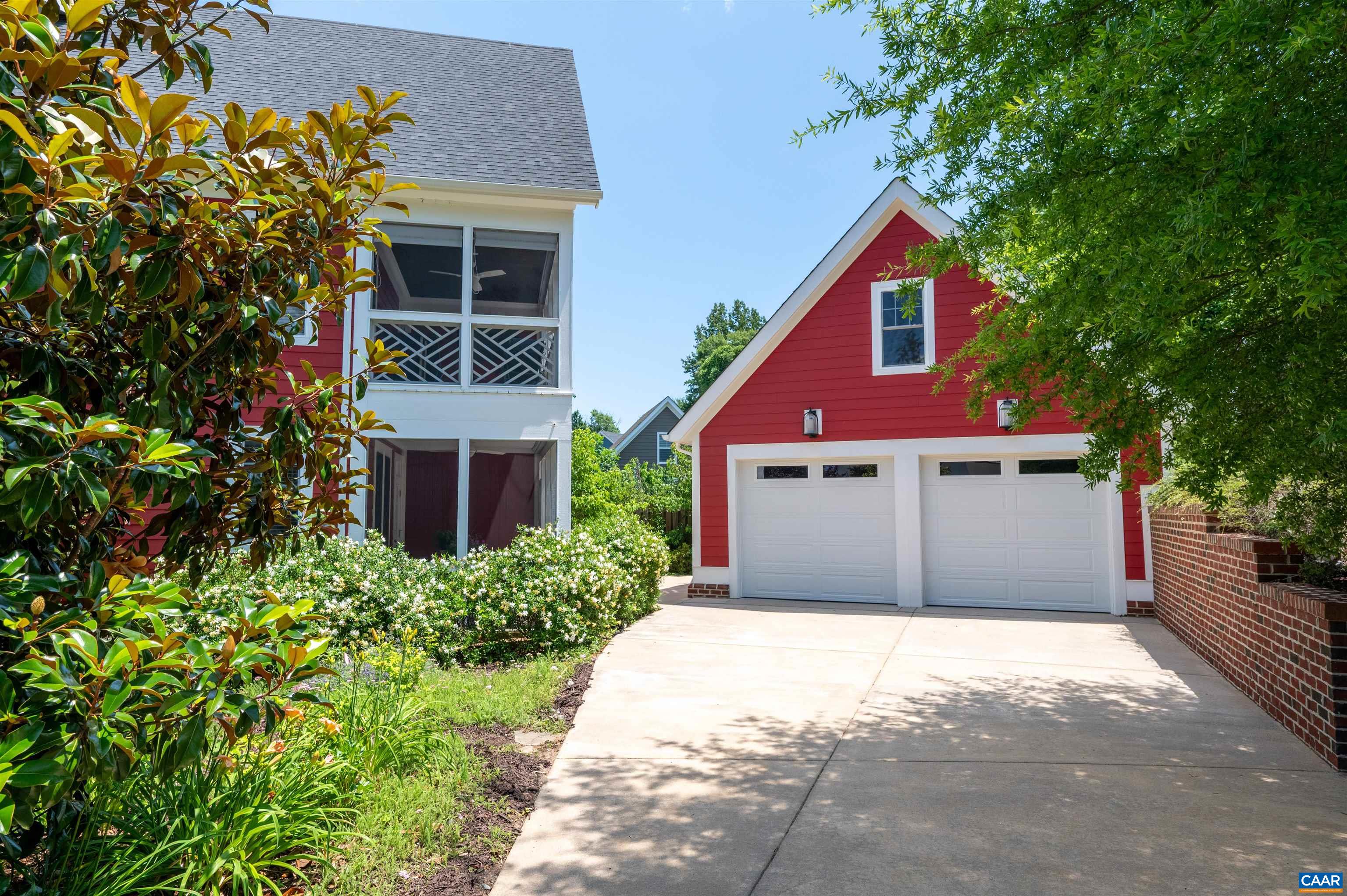 100 OAK LAWN DR, CHARLOTTESVILLE, Virginia 22903, 3 Bedrooms Bedrooms, ,3 BathroomsBathrooms,Residential,100 OAK LAWN DR,666148 MLS # 666148