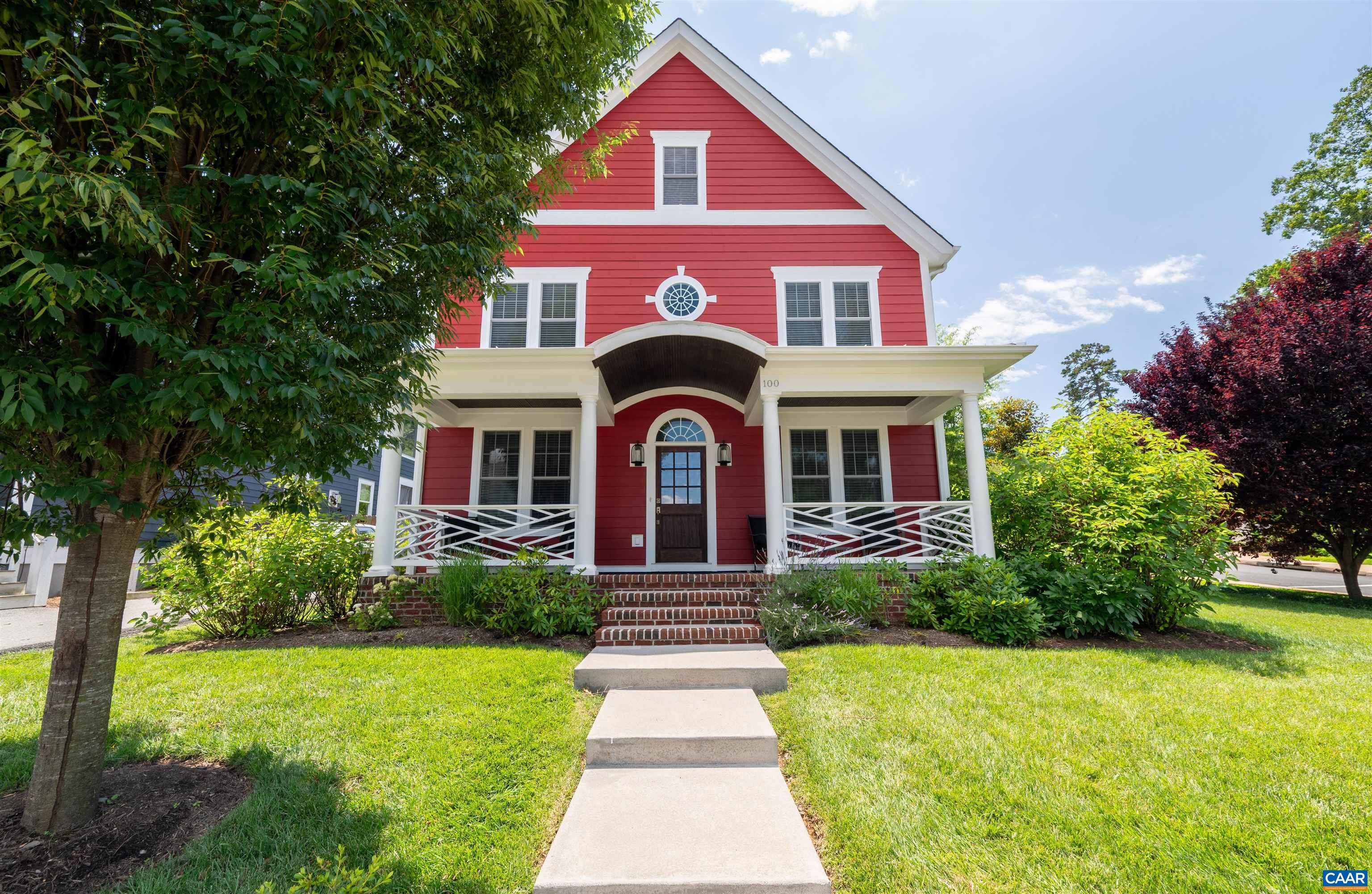 100 OAK LAWN DR, CHARLOTTESVILLE, Virginia 22903, 3 Bedrooms Bedrooms, ,3 BathroomsBathrooms,Residential,100 OAK LAWN DR,666148 MLS # 666148