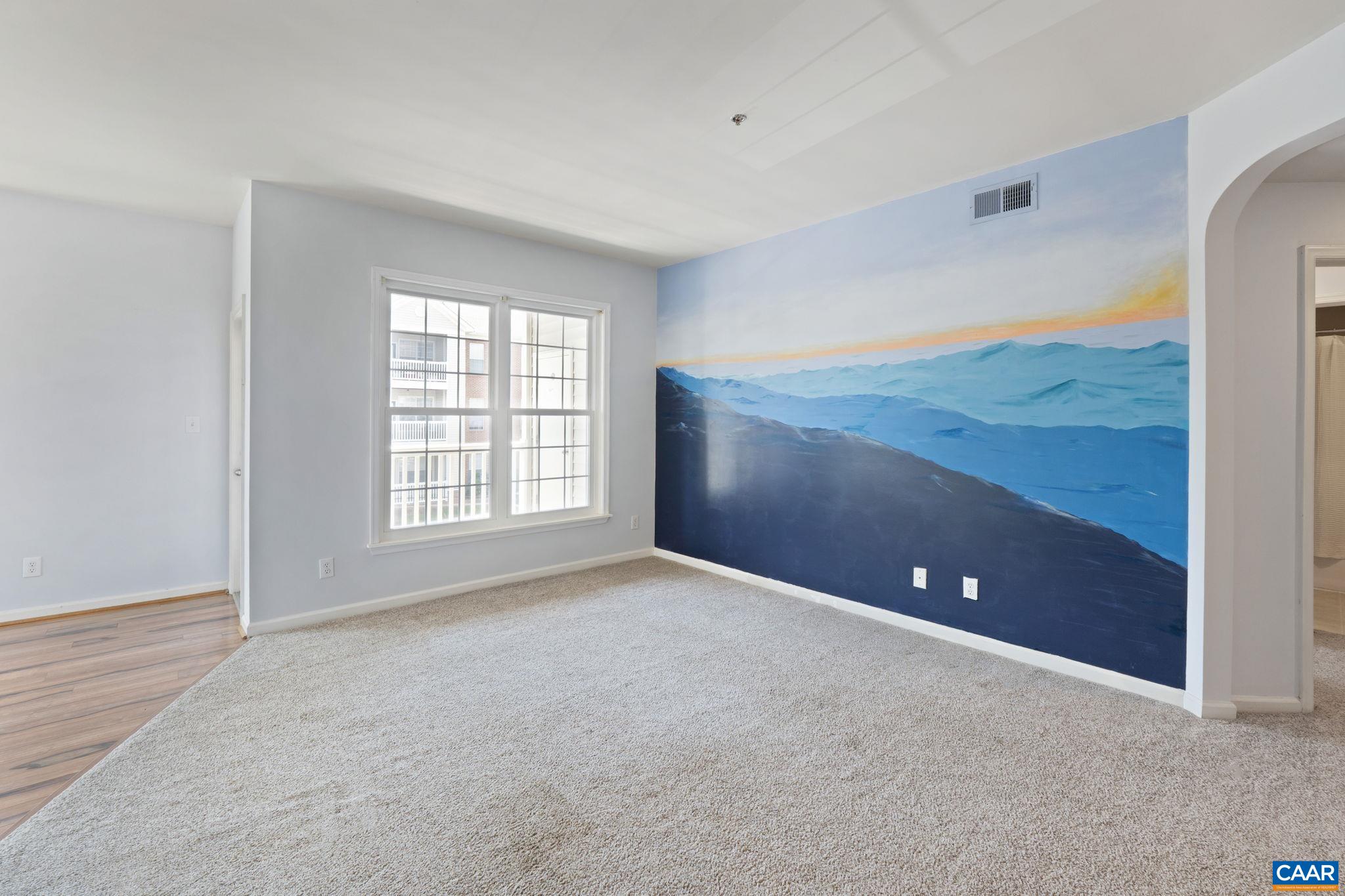 260 RIVERBEND DR, CHARLOTTESVILLE, Virginia 22911, 2 Bedrooms Bedrooms, ,2 BathroomsBathrooms,Residential,260 RIVERBEND DR,666150 MLS # 666150